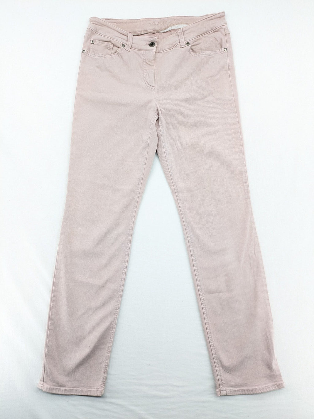 Gerry Weber pink straight jeans classic 5-pocket style with zipper and button closure.