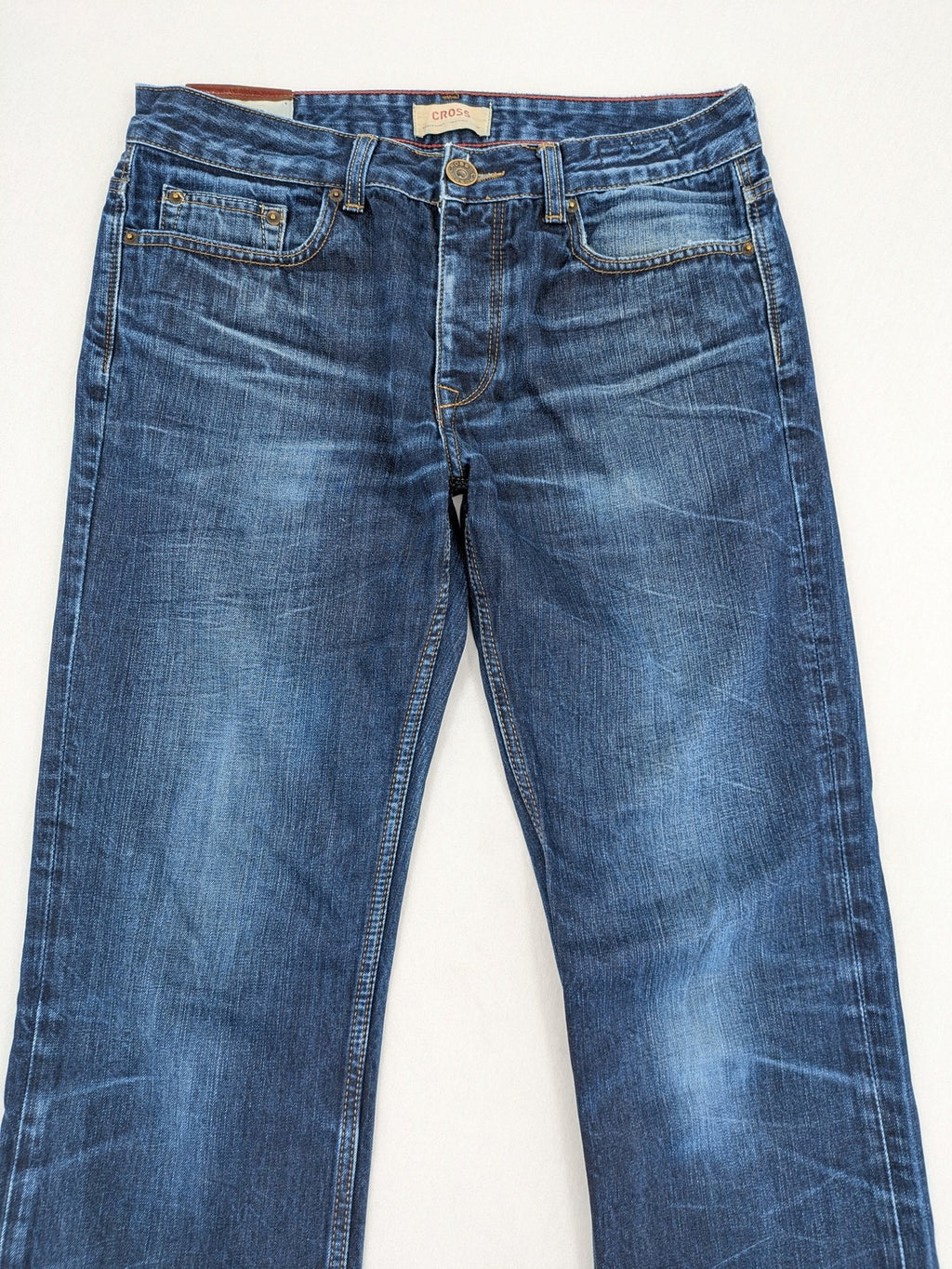 W32 blue straight jeans with classic 5-pocket design and dark wash denim.