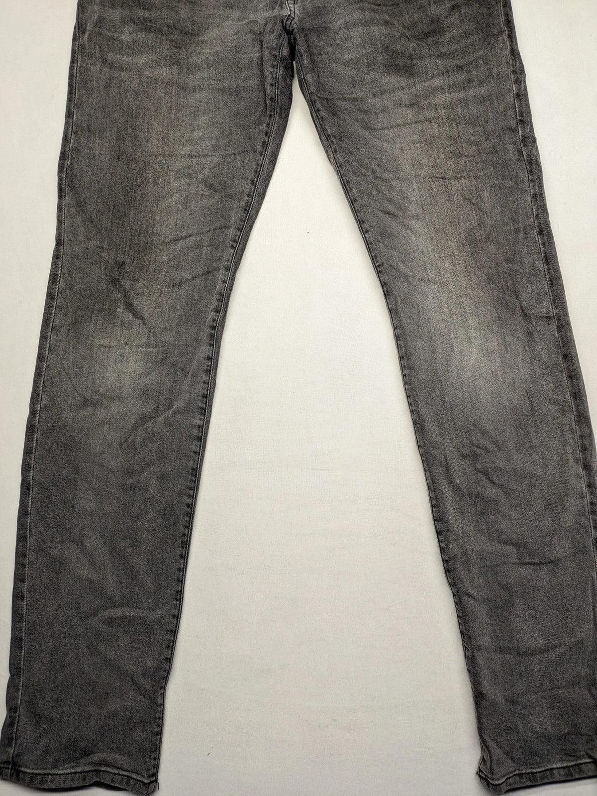 Engbers grey straight jeans stone washed with classic 5-pocket design and used look.