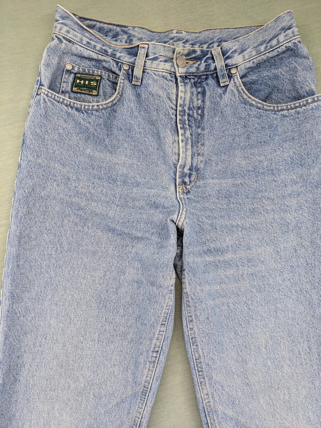 H.I.S blue mom jeans high waist vintage denim with classic 90s wash and straight cut.