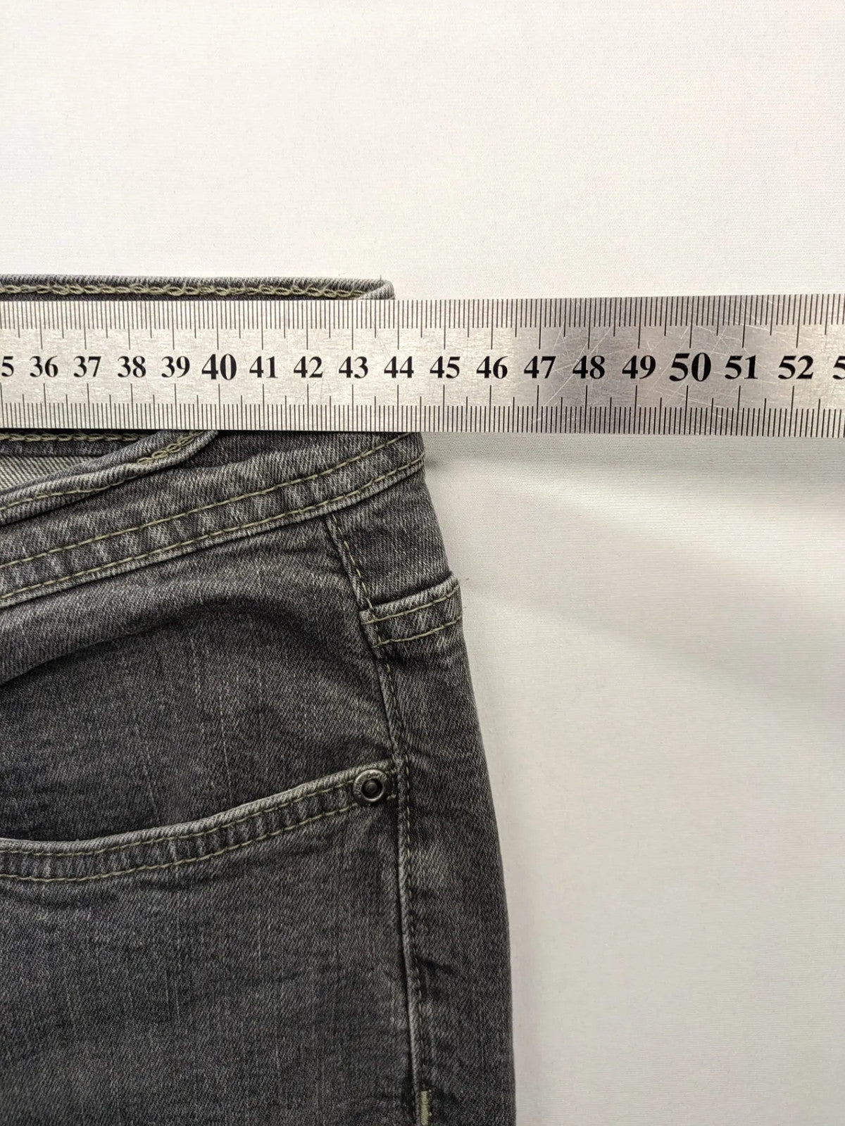 john baner grey straight jeans 5-pocket design used look cotton blend