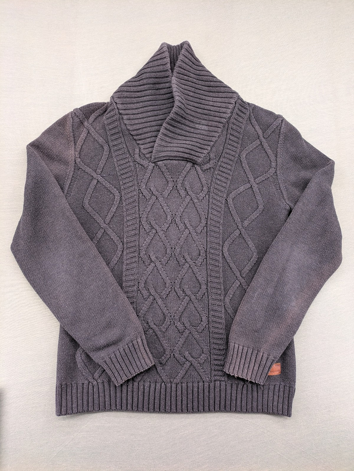 IZAC grey turtle neck jumper with cable knit pattern and used look finish.