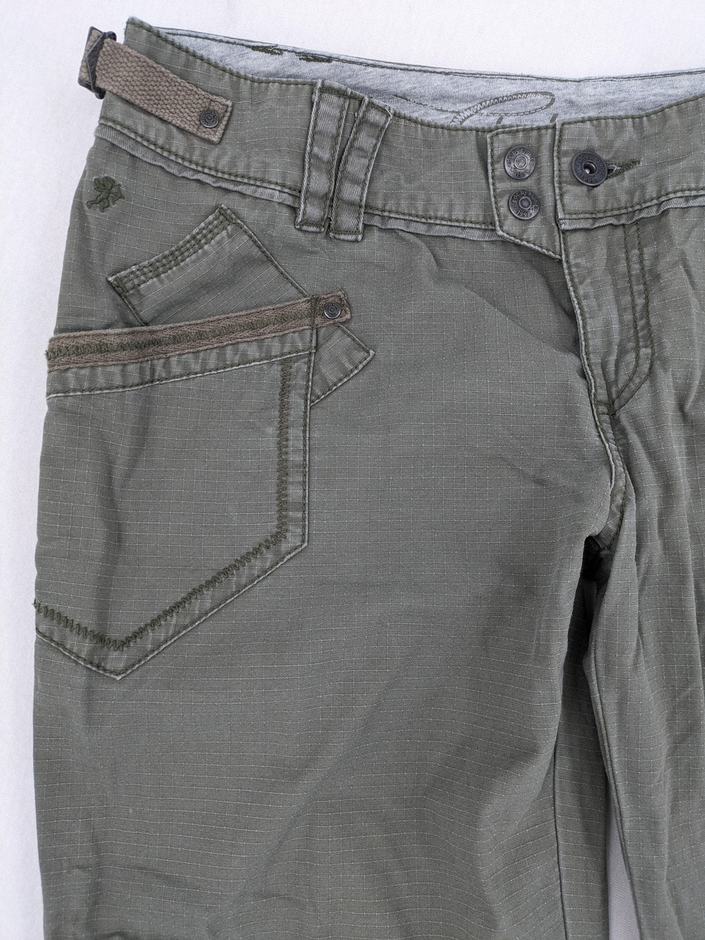 edc by Esprit khaki cargo pants ripstop fabric with multiple pockets and button fly