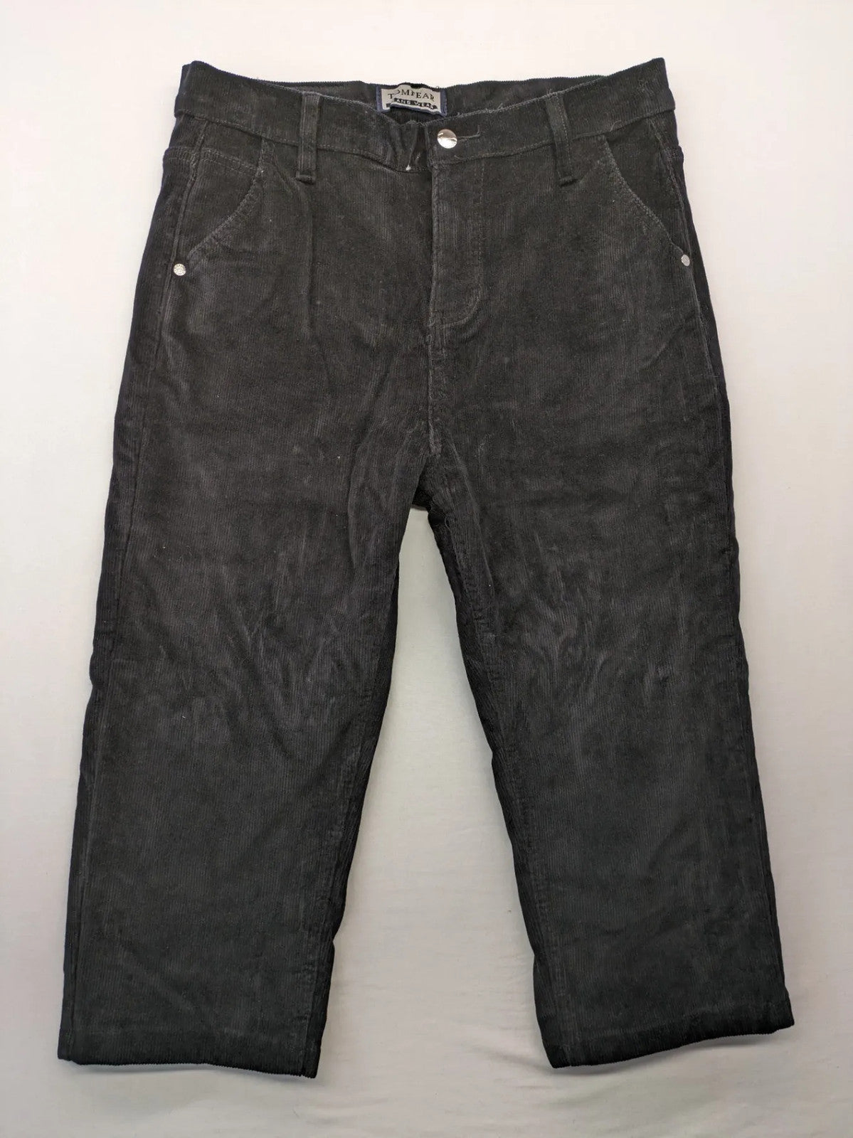 Tomfear black straight fit cord jeans, classic five-pocket design, soft corduroy material.