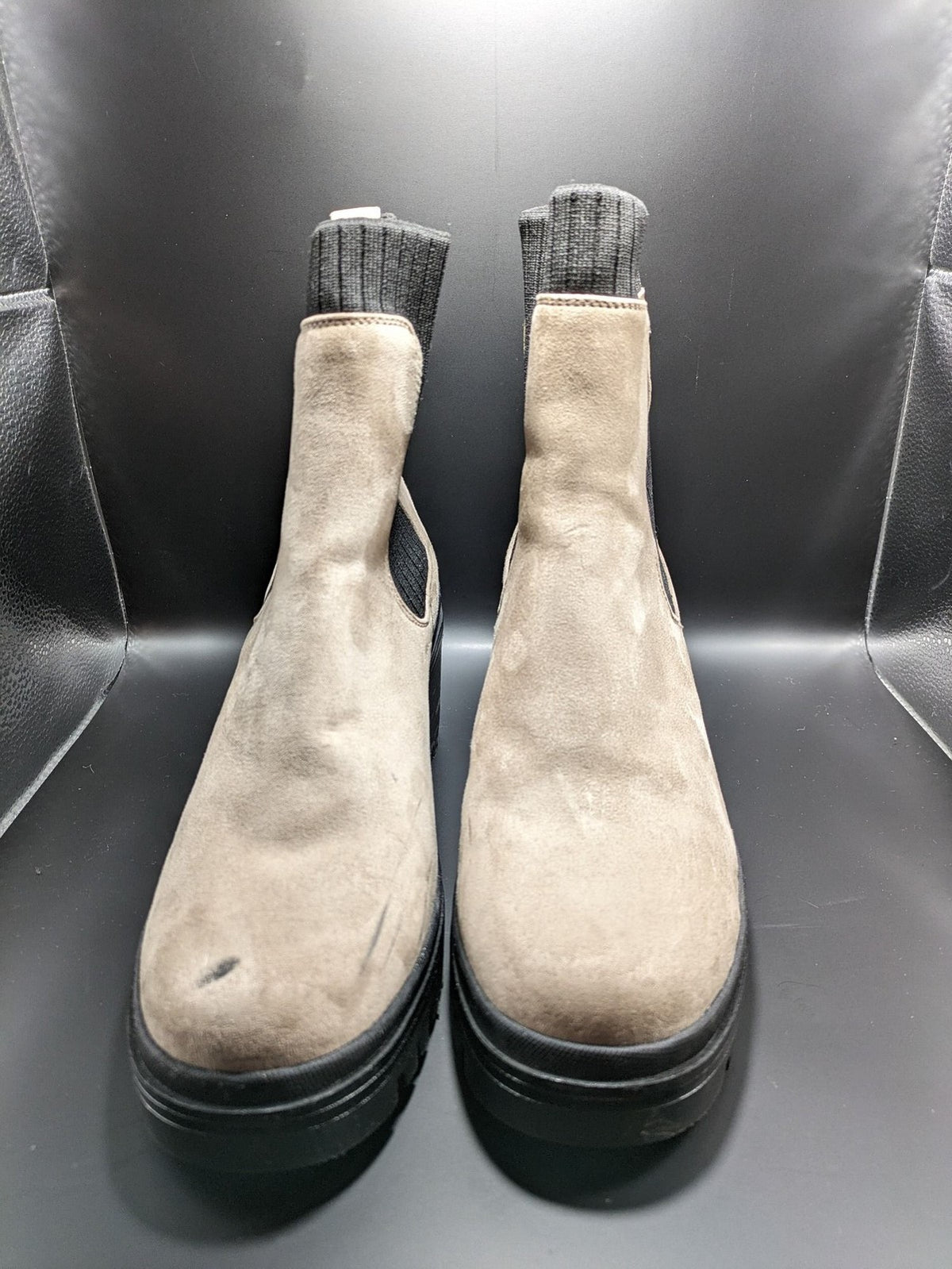 s.Oliver beige Chelsea boots suede with block heel and elastic side panels