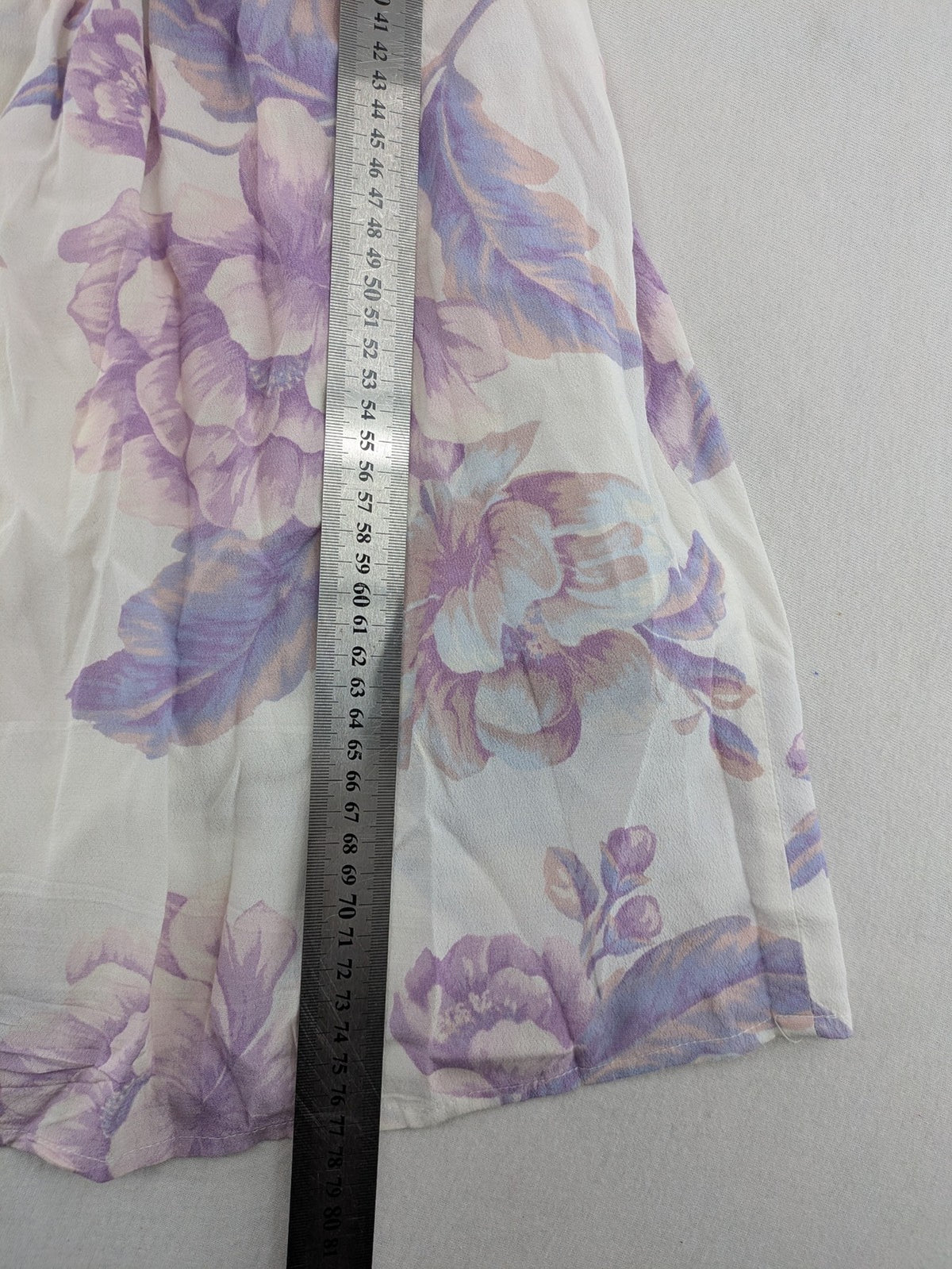 Forever 21 women's midi dress white with blue and purple floral pattern, smocked bodice, puff sleeves.