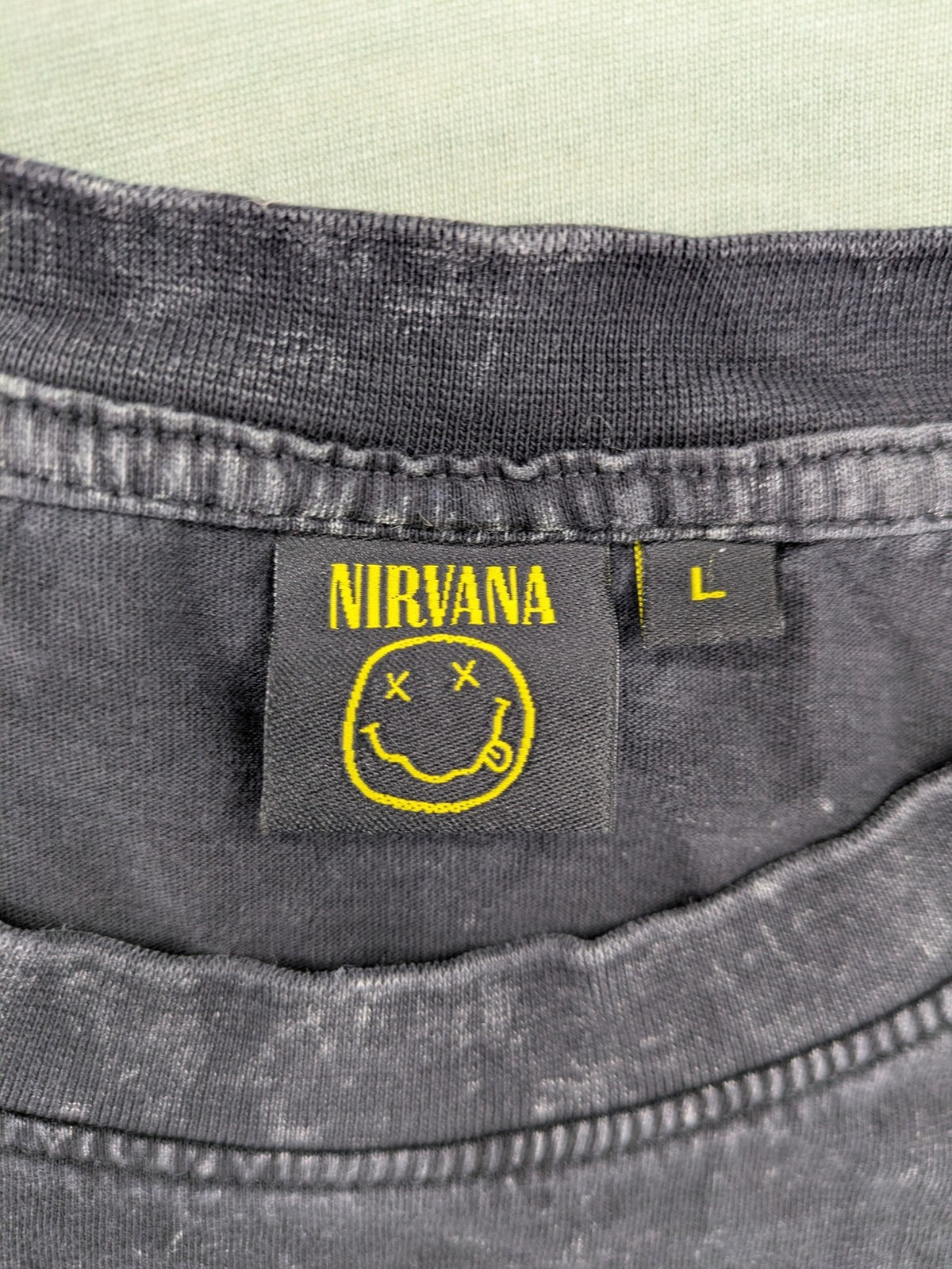 Nirvana vintage t-shirt black washed fabric iconic Smiley logo "Come As You Are