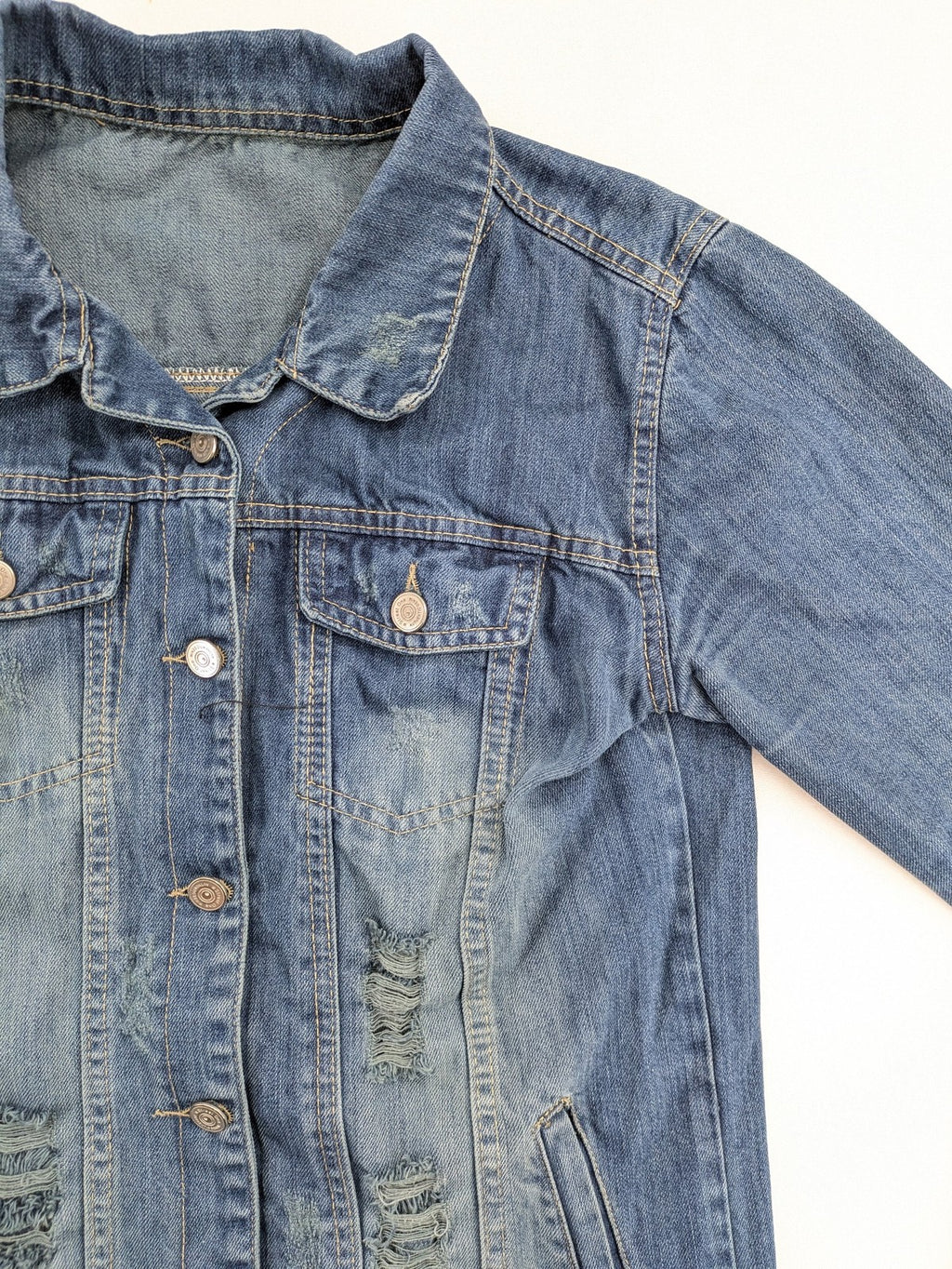 perfekt blue denim jacket distressed look frayed hem button closure and pockets