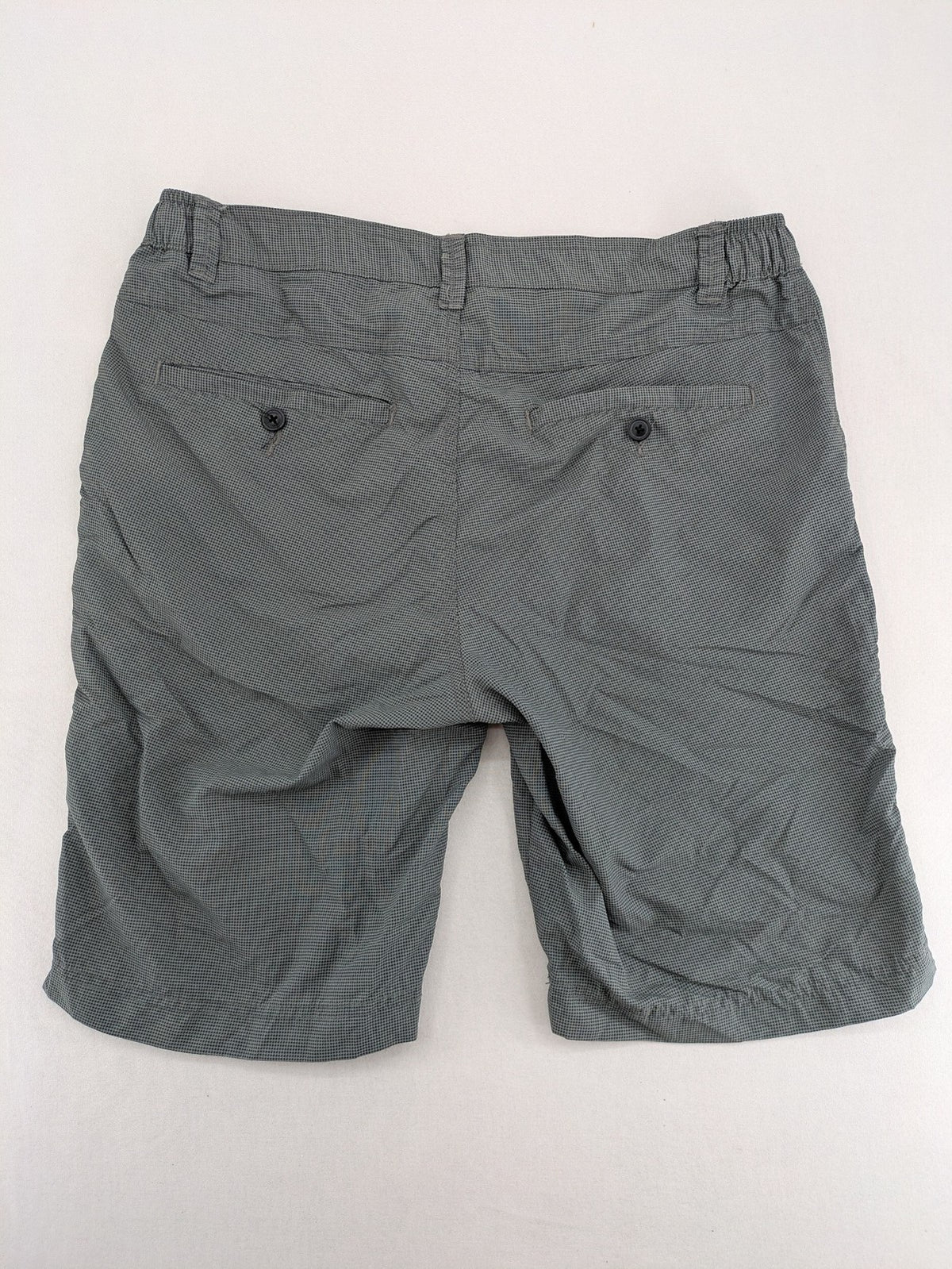 Luciano grey shorts lightweight polyamide with elastic waistband and button closure.