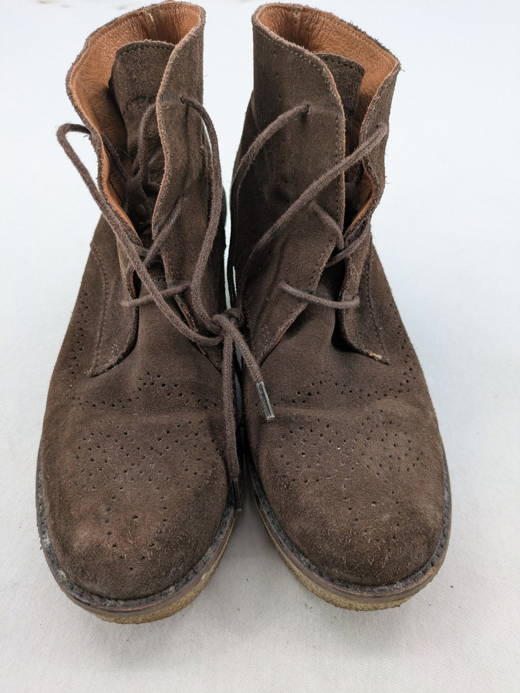 Marc O'Polo brown suede ankle boots with wedge heel and classic lacing.