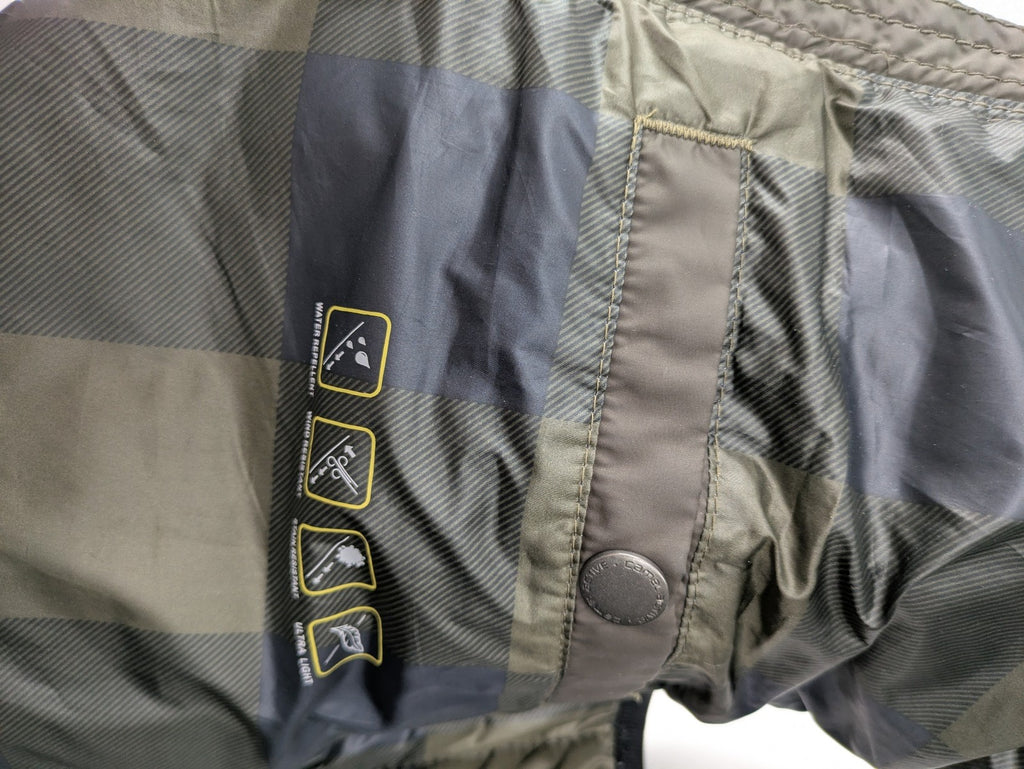 Camel Active khaki vest with full zip, quilted design, checkered lining, water-resistant.