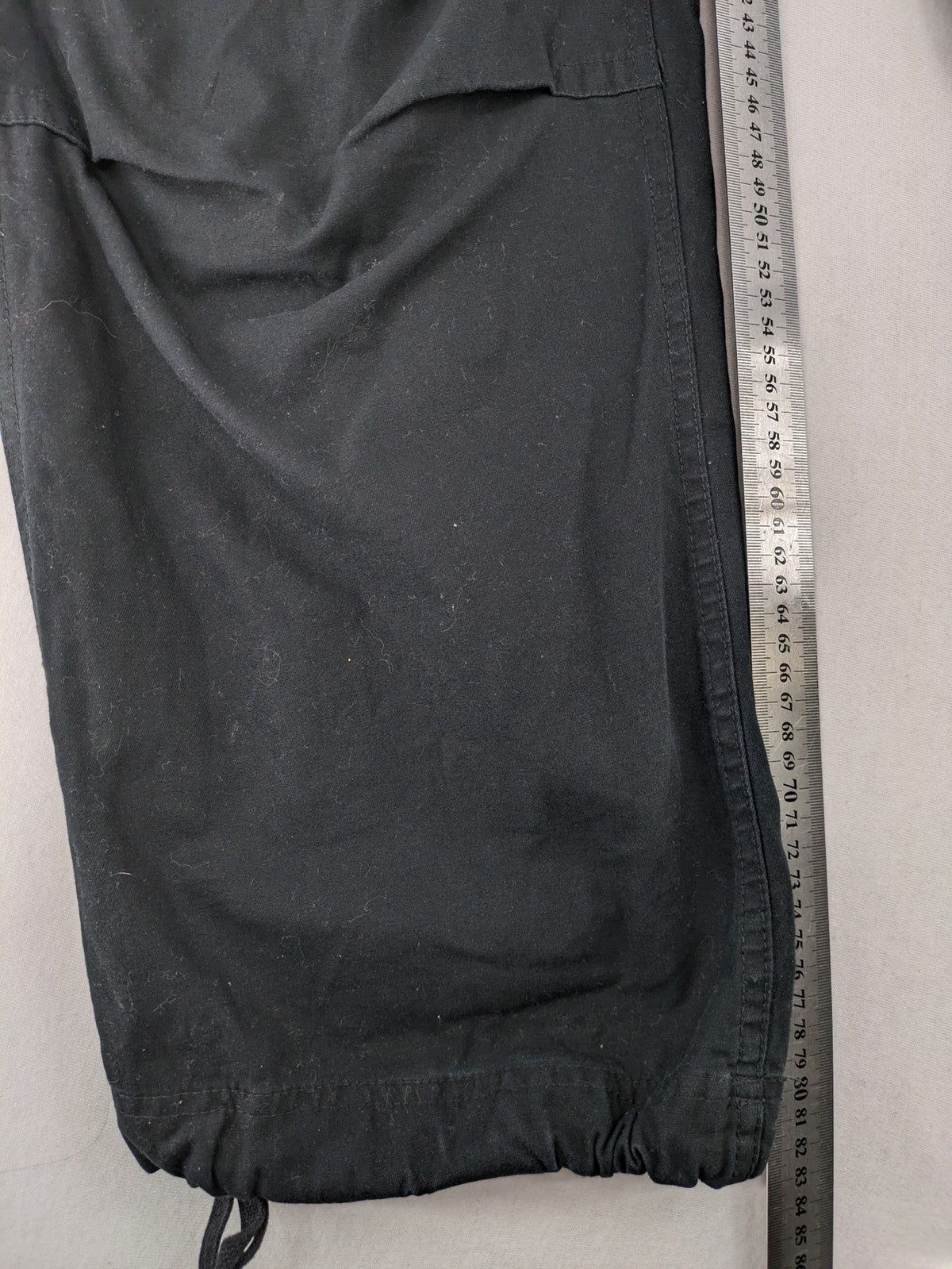 Brandit hunting & tactical pants grey vintage army style with cargo pockets and button fly.