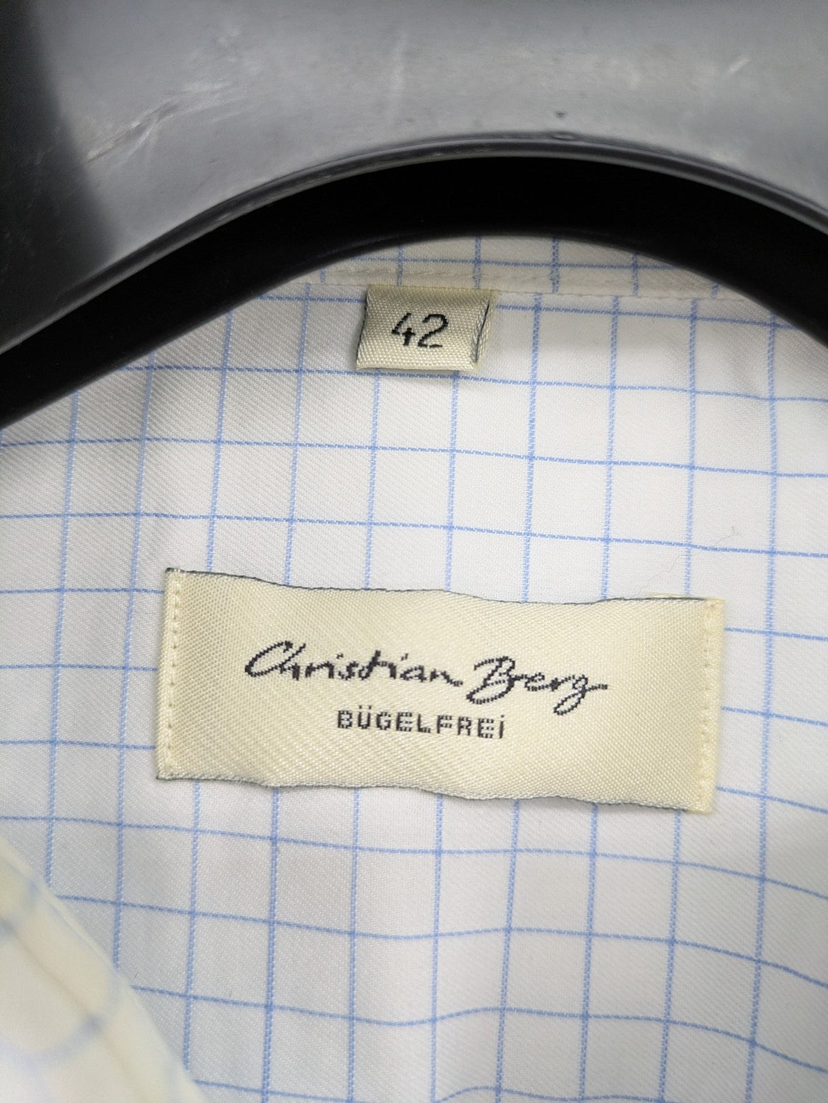 Christian Berg long sleeve shirt pink checkered pattern, non-iron fabric, Kent collar.