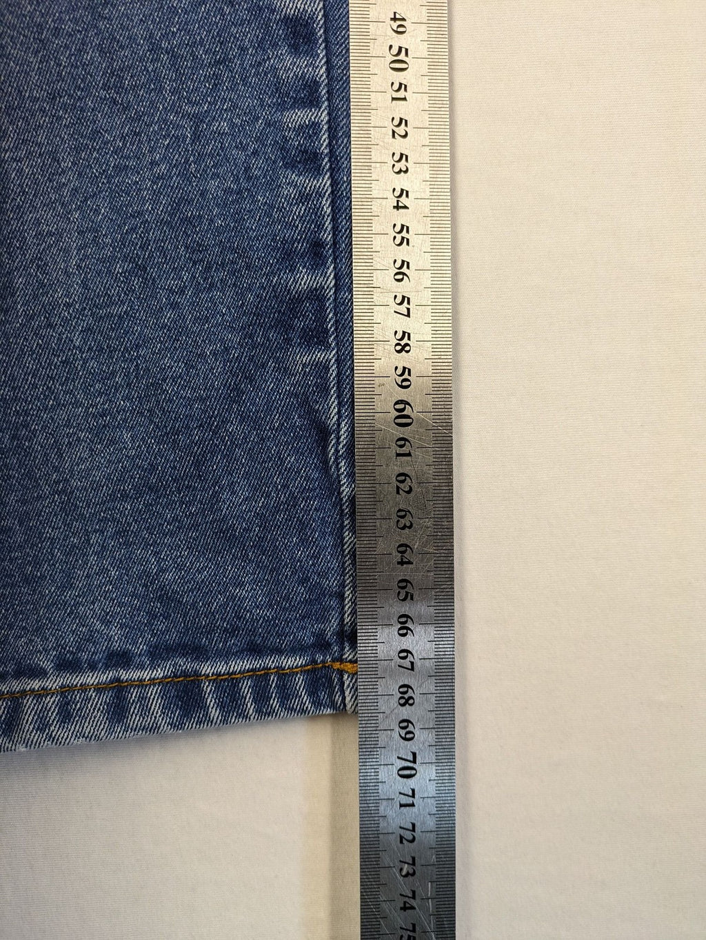 john baner blue straight jeans classic 5-pocket design durable denim material