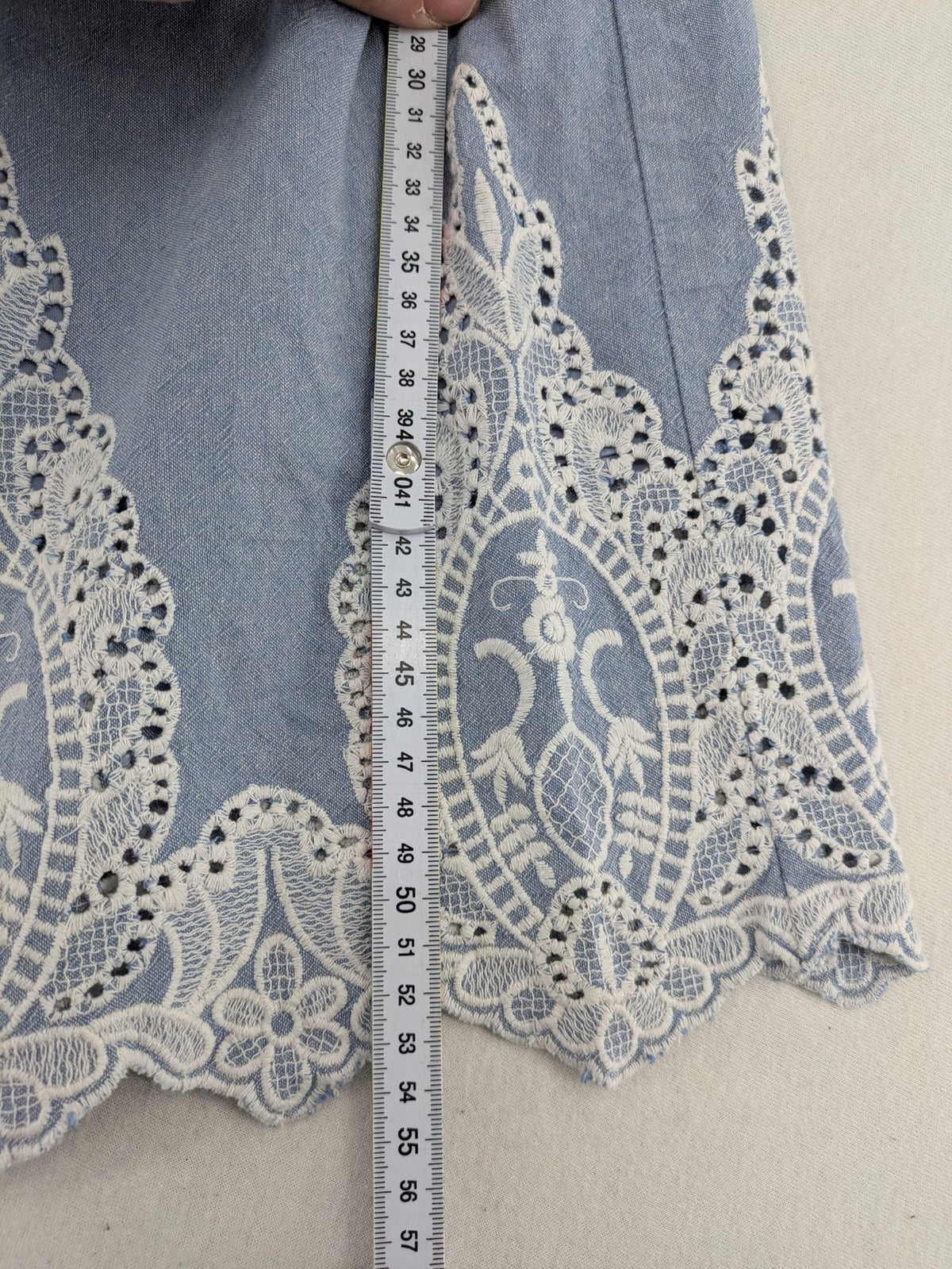 Yessica C&A blue A-line dress with white lace embroidery and side zipper.