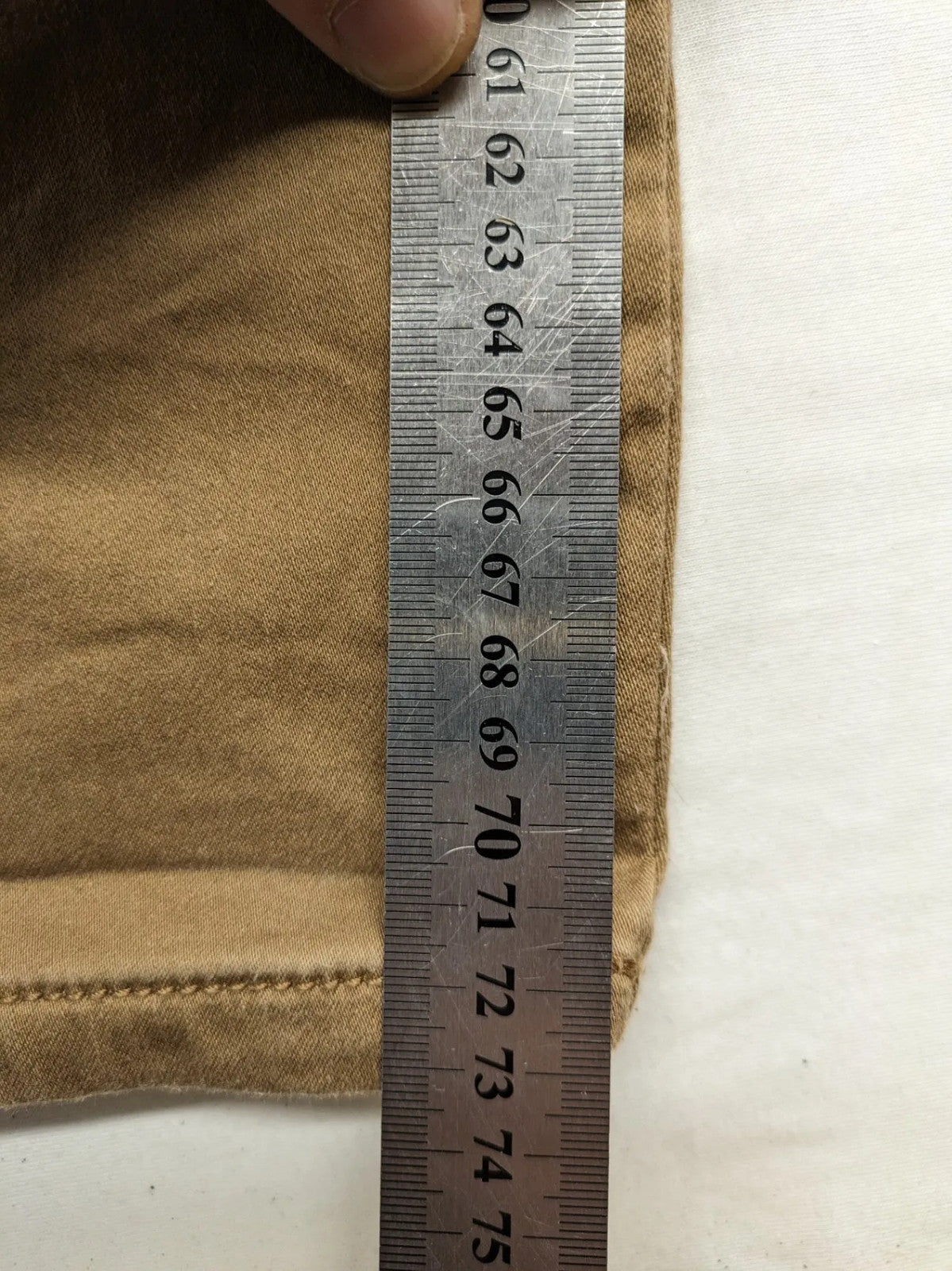 Laura Torelli khaki jeggings slim fit with elastic waistband and functional back pockets.