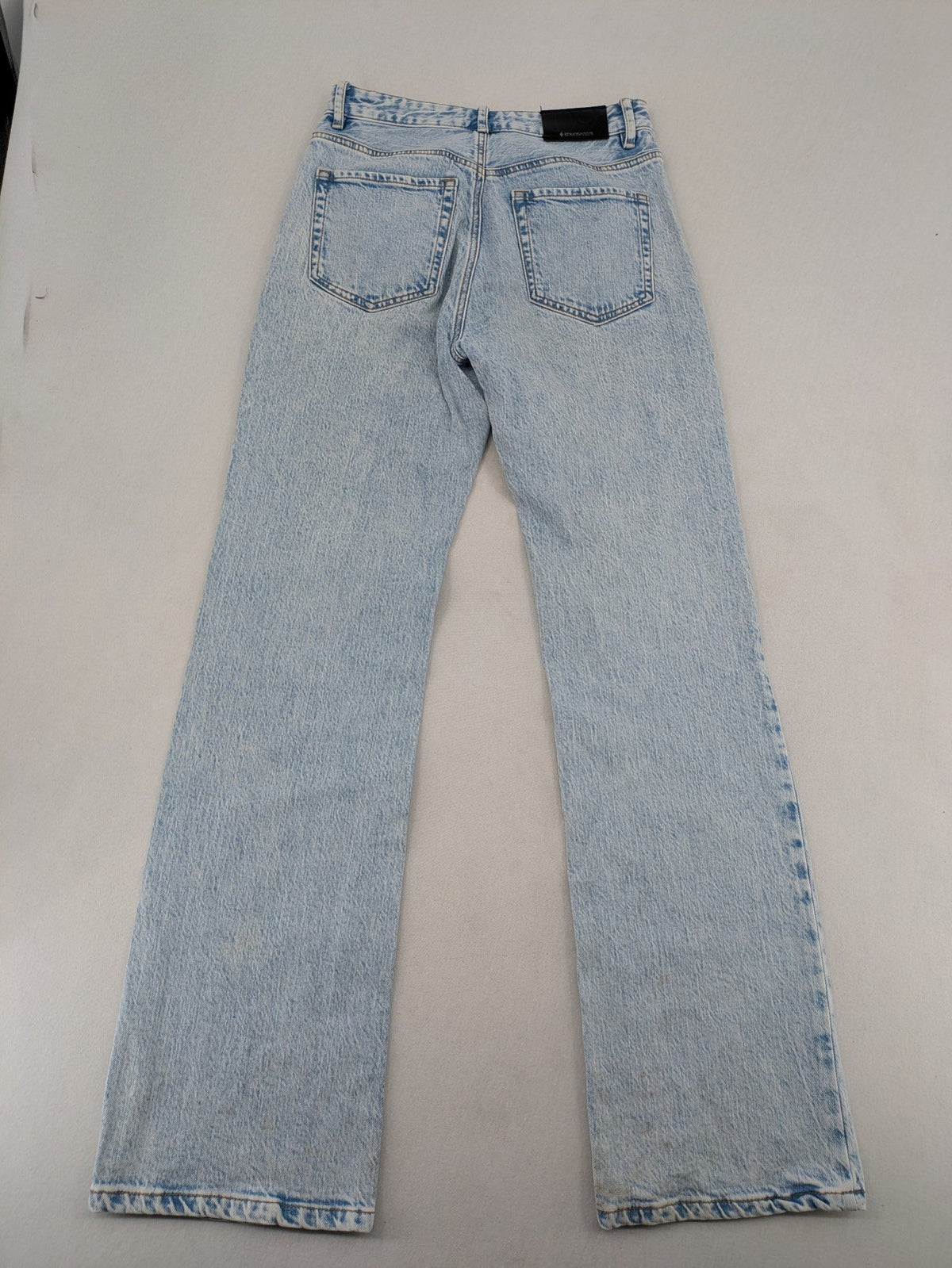 Stradivarius blue high waist flare jeans with acid wash and classic five-pocket design.