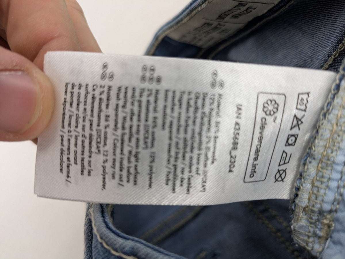 ESMARA blue super skinny jeans with medium waist and stretchy cotton blend material.