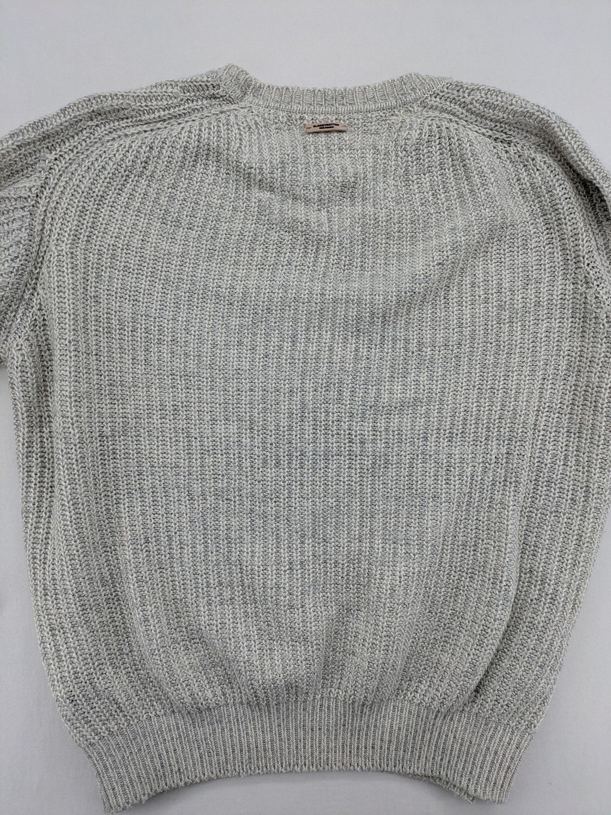 Globe-Trotter grey turtle neck jumper ribbed knit with raglan sleeves.