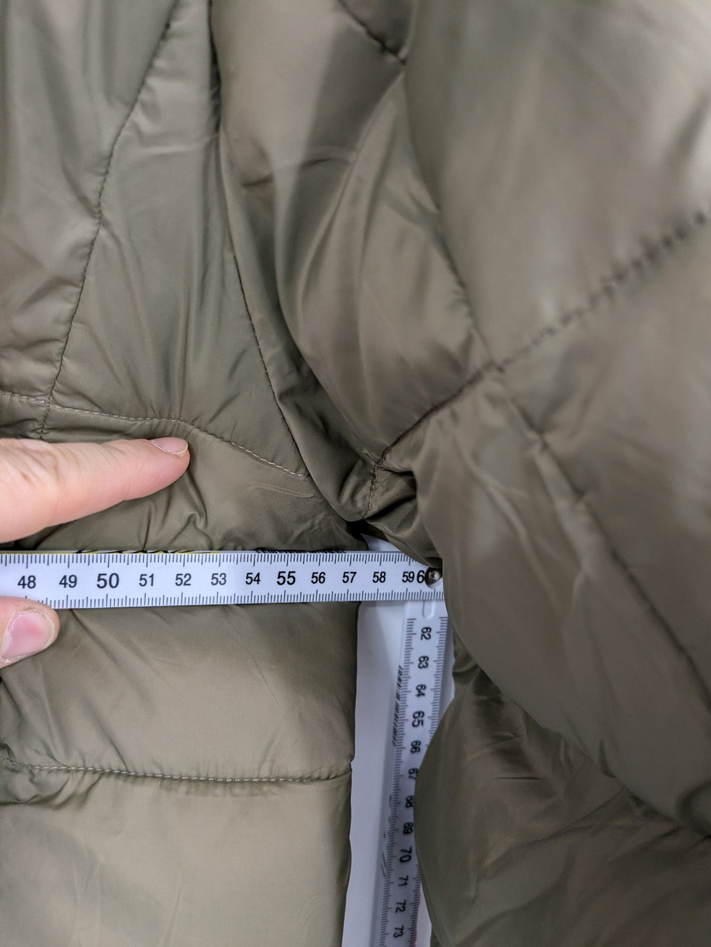 up2 fashion khaki puffer jacket with fixed hood, lightweight quilted design, full zipper