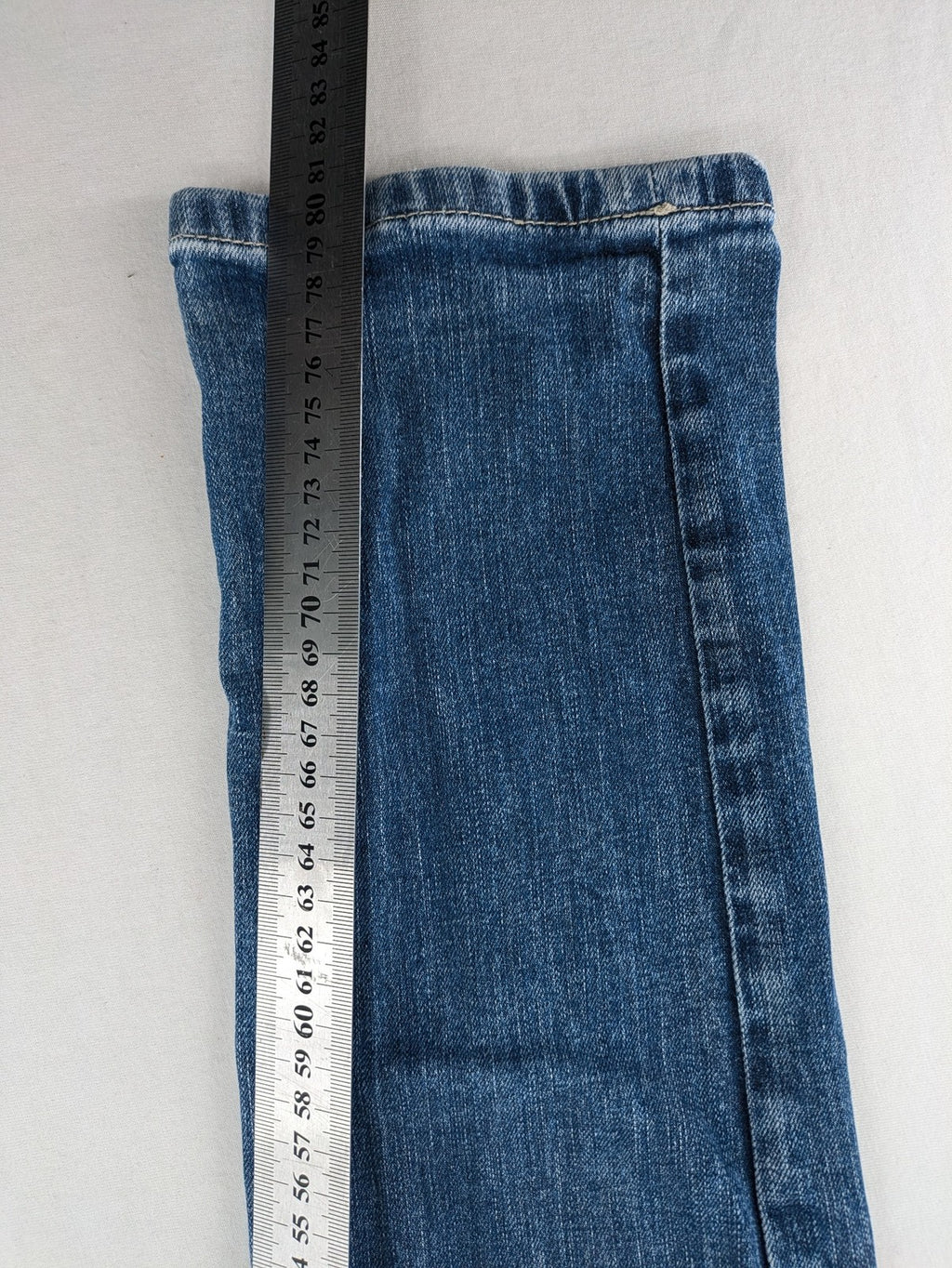 C&A blue skinny jeans medium wash five-pocket design cotton stretch blend