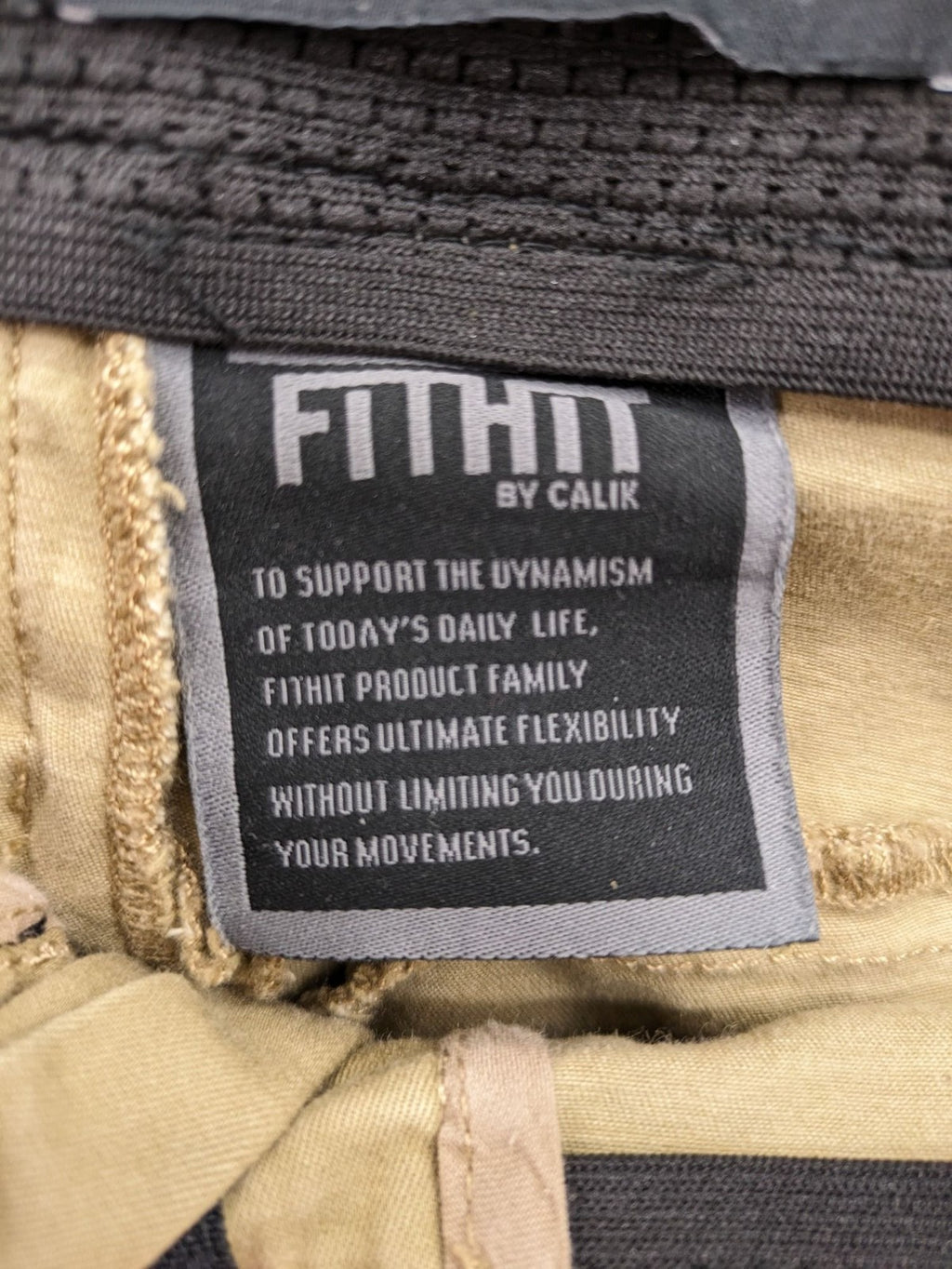 Zara khaki pants with elastic waistband, made from stretch cotton blend for comfort.