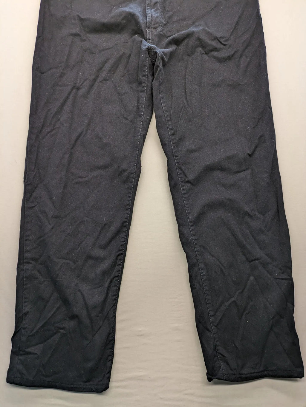 Watsons black straight jeans size 52 five-pocket design with zipper and stretch cotton.