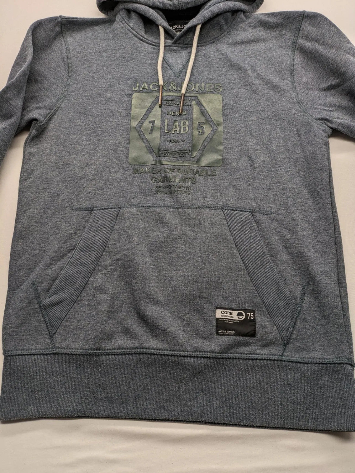 Jack & Jones green-grey hoodie with "Denim Lab" graphic, drawstring hood, kangaroo pocket.