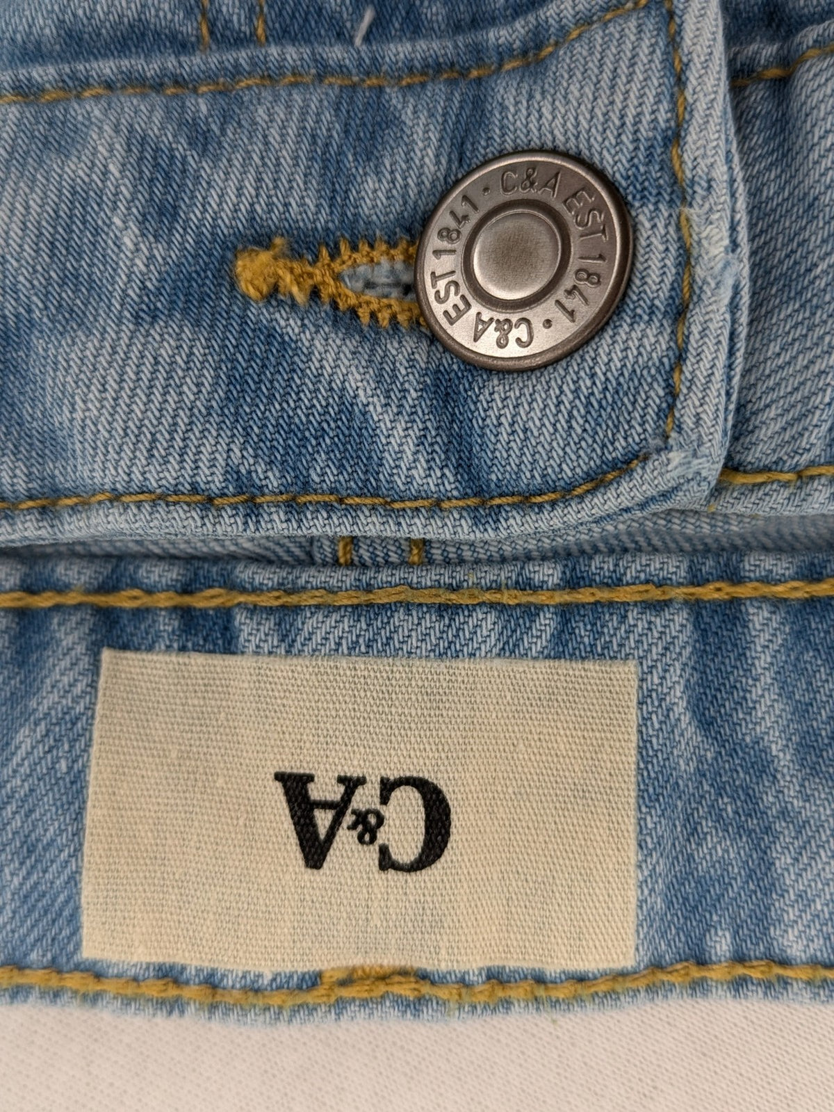 C&A blue wide leg jeans, classic five-pocket design, high rise denim, size EUR 44.