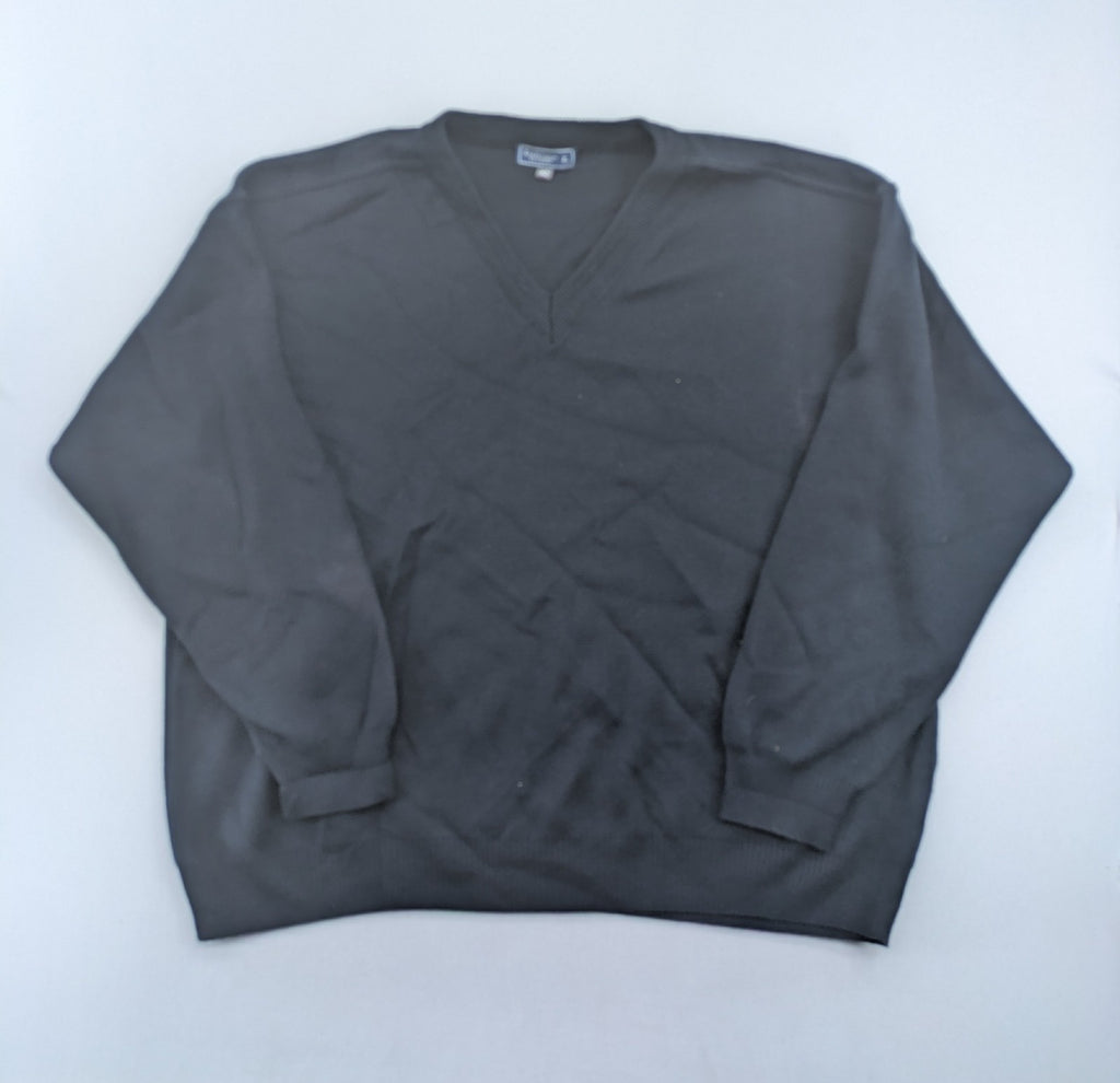 Louis Fashion grey turtle neck jumper with V-neck and ribbed cuffs.