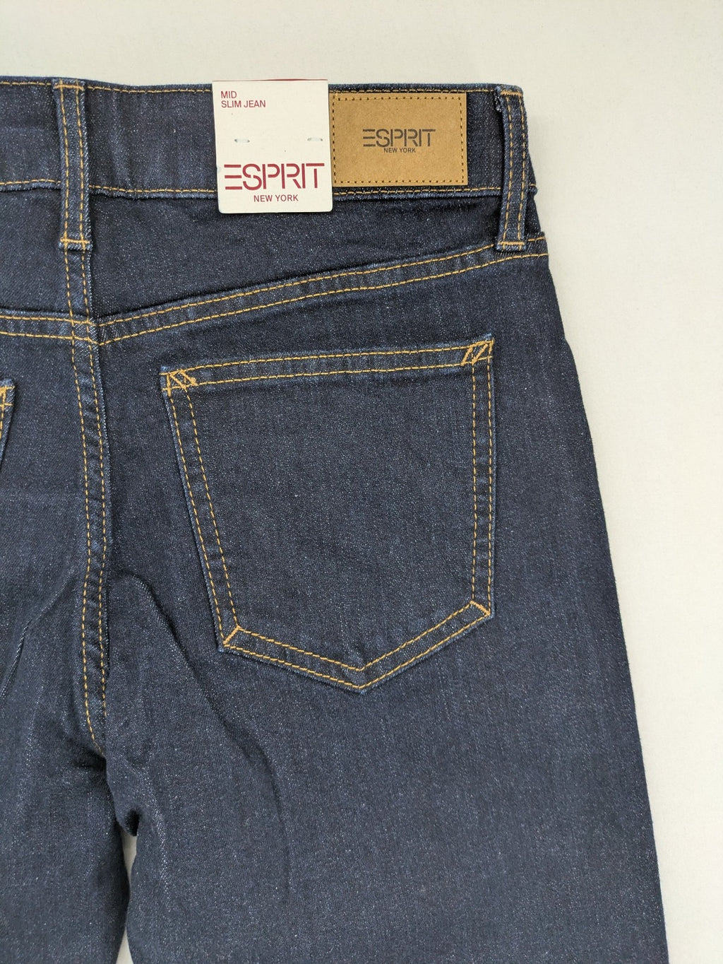 Esprit pink straight jeans classic 5-pocket style with contrasting stitching details