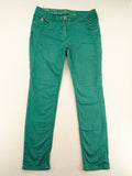 Cecil green straight jeans with classic 5-pocket design and distinctive stitching details.