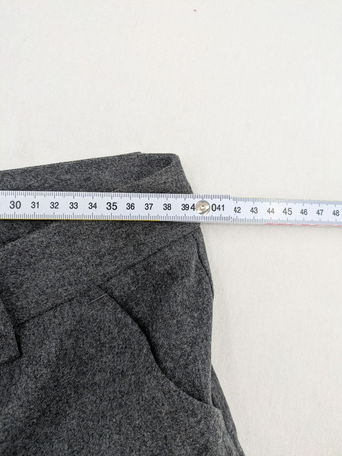 BENETTON grey pants wool blend flared leg business style, versatile and elegant design.