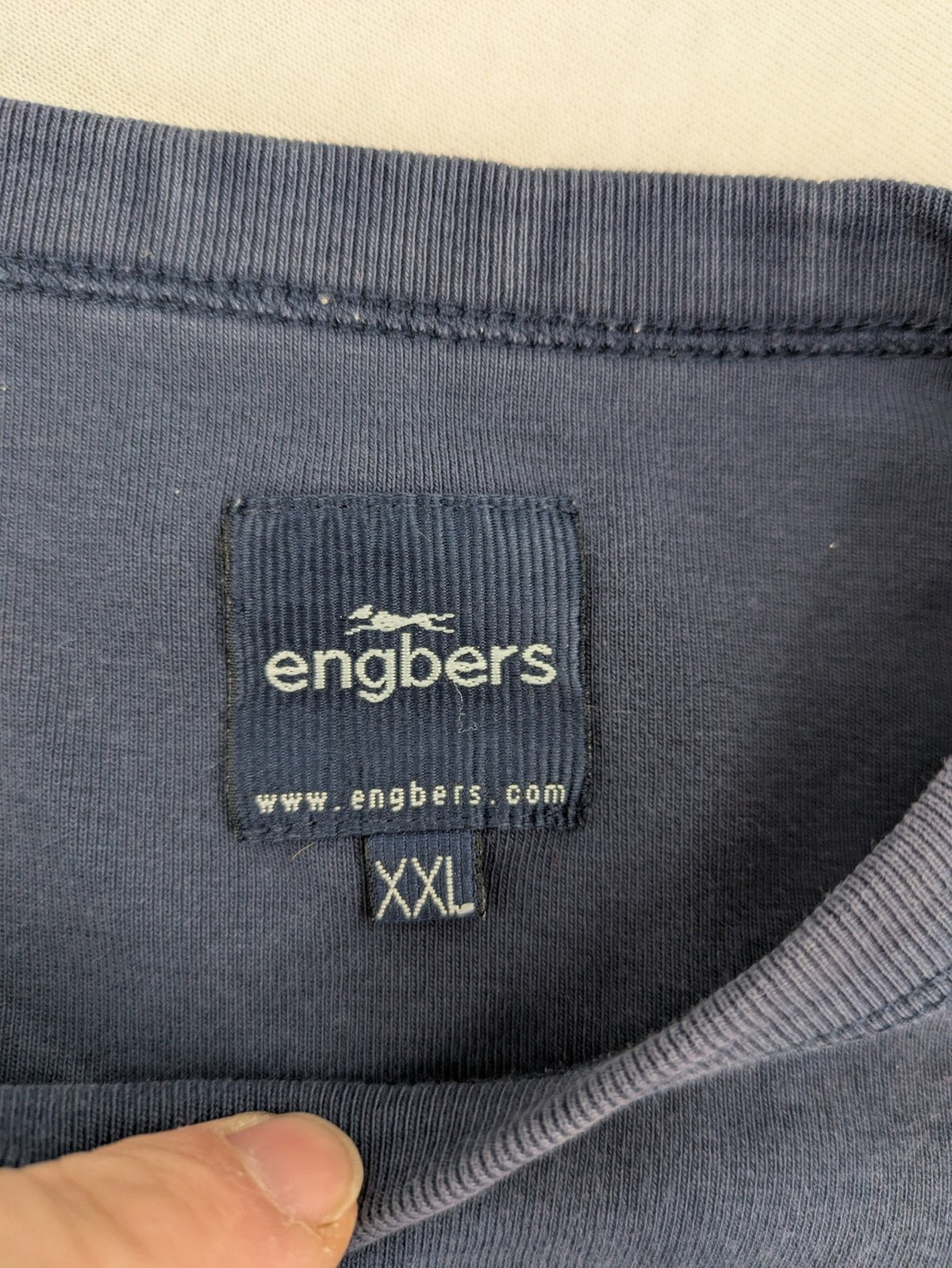 Engbers navy short sleeve t-shirt, round neck, soft cotton, classic design.