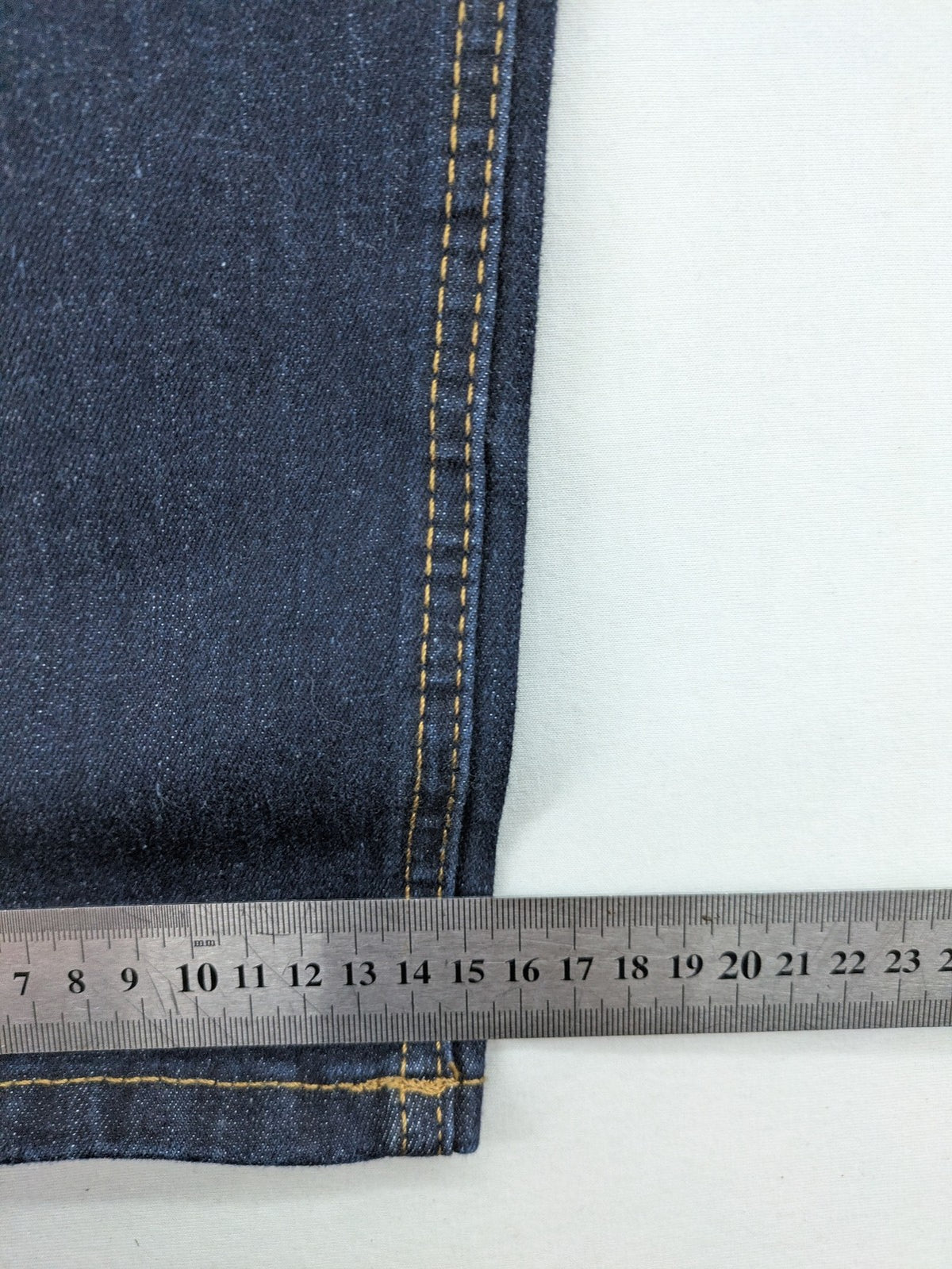 Esprit pink straight jeans classic 5-pocket style with contrasting stitching details
