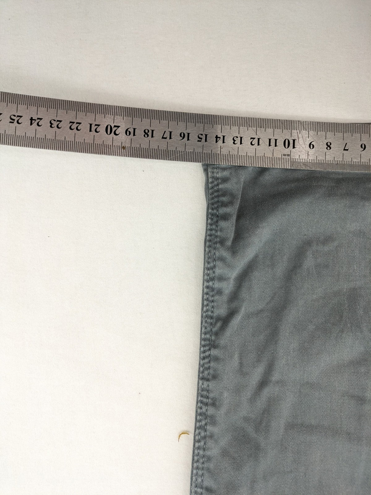 Money grey chino pants slim fit cotton stretch made in Italy with button closure.