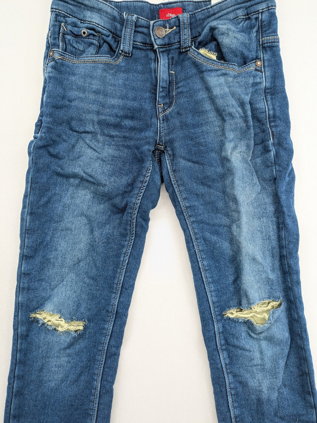 s.Oliver blue straight jeans slim fit with ripped knee details and 5-pocket style