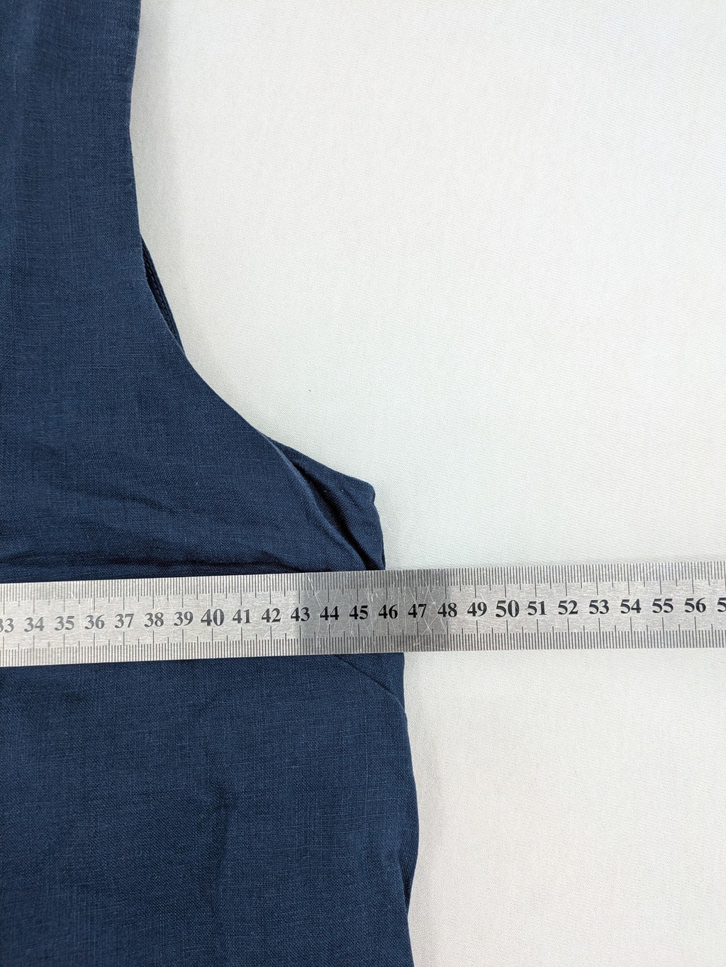 28 Palms blue A-line dress, sleeveless, 100% linen with classic round neckline.