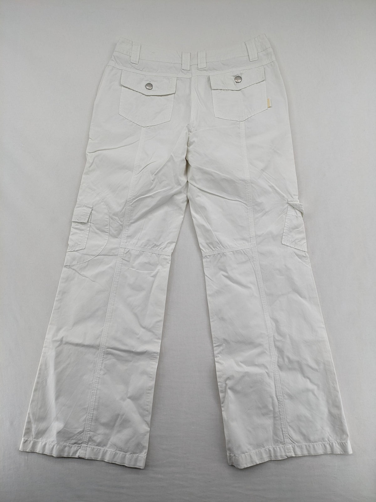 Street One white cargo pants with side pockets and wide leg design.