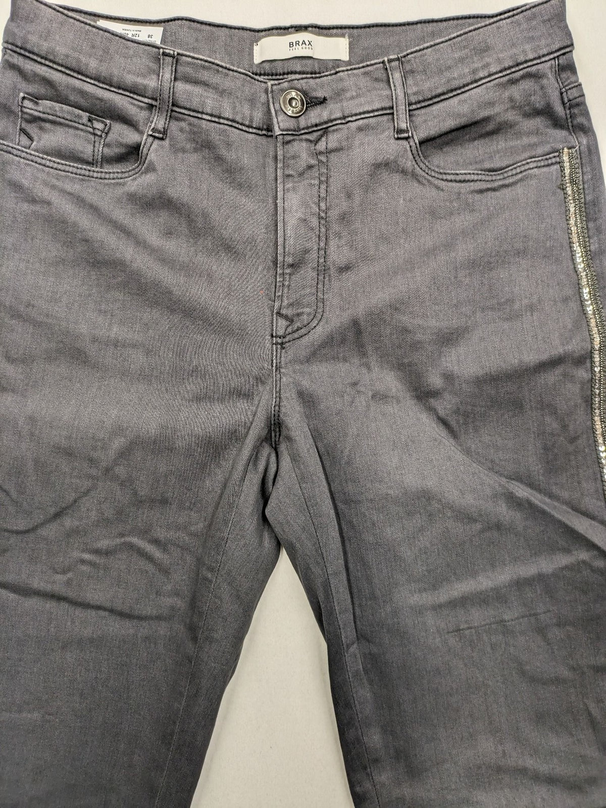 BRAX straight jeans grey with pearl detailing on outer seams, five-pocket style.