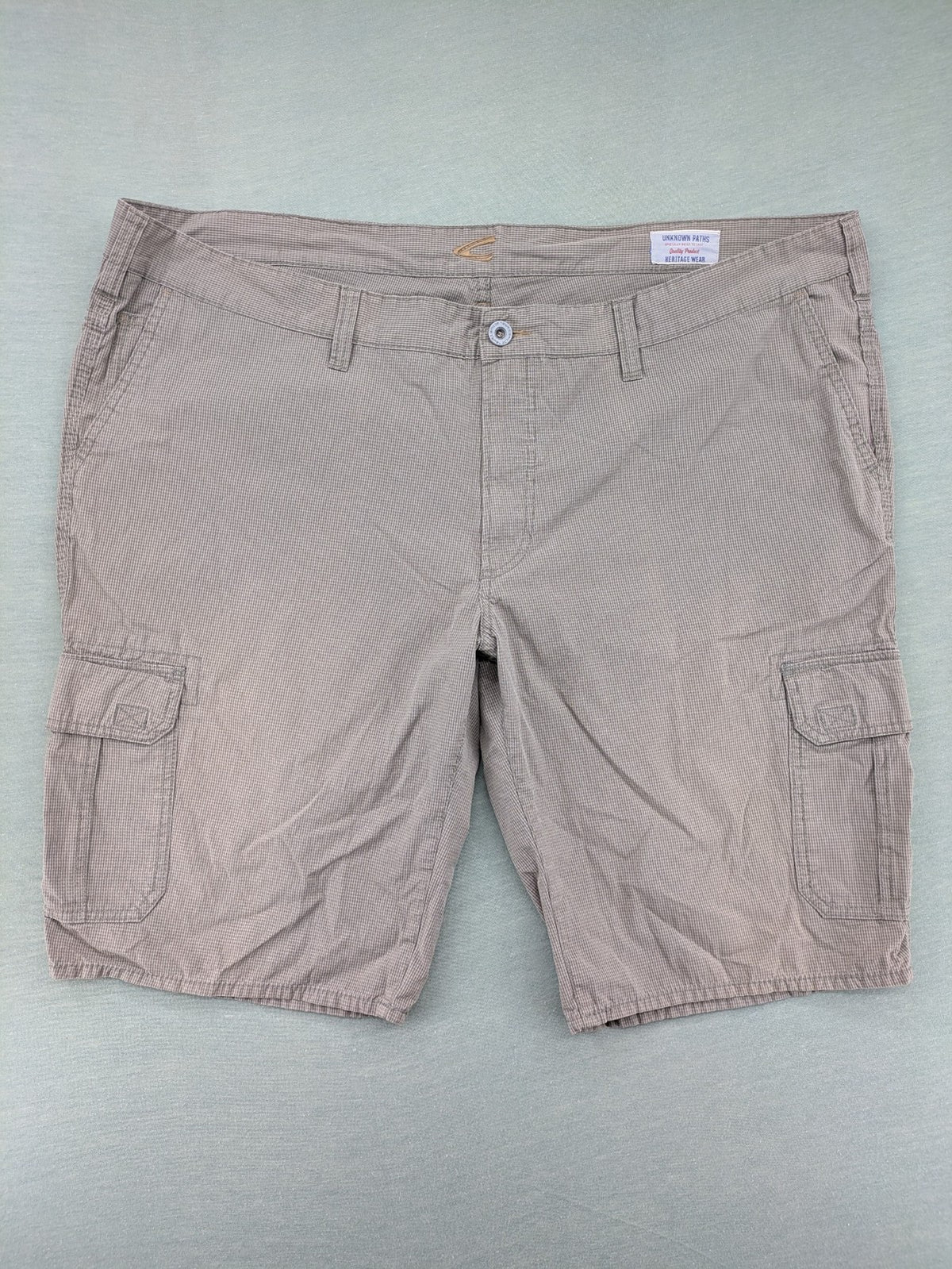 camel active beige cargo shorts cotton fabric multiple pockets classic design