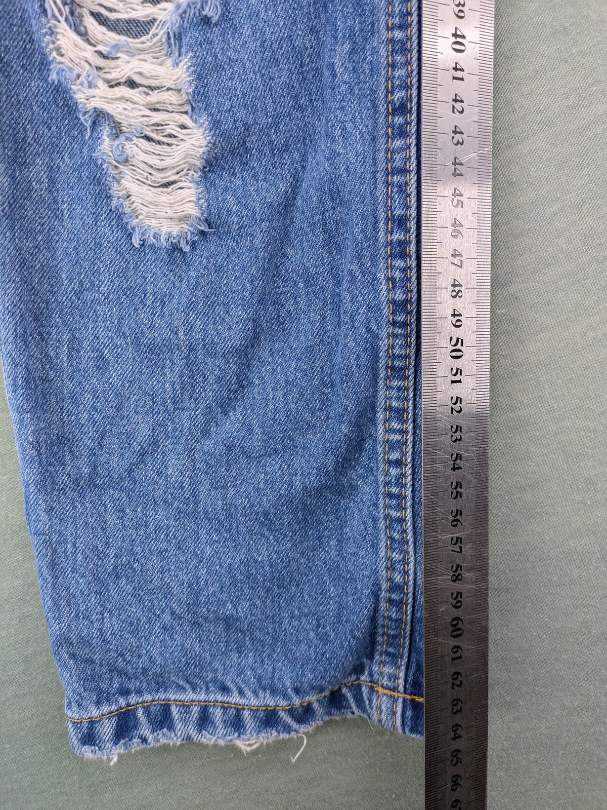 Pull&Bear blue mom jeans high waist distressed ripped design 100% cotton 5-pocket style