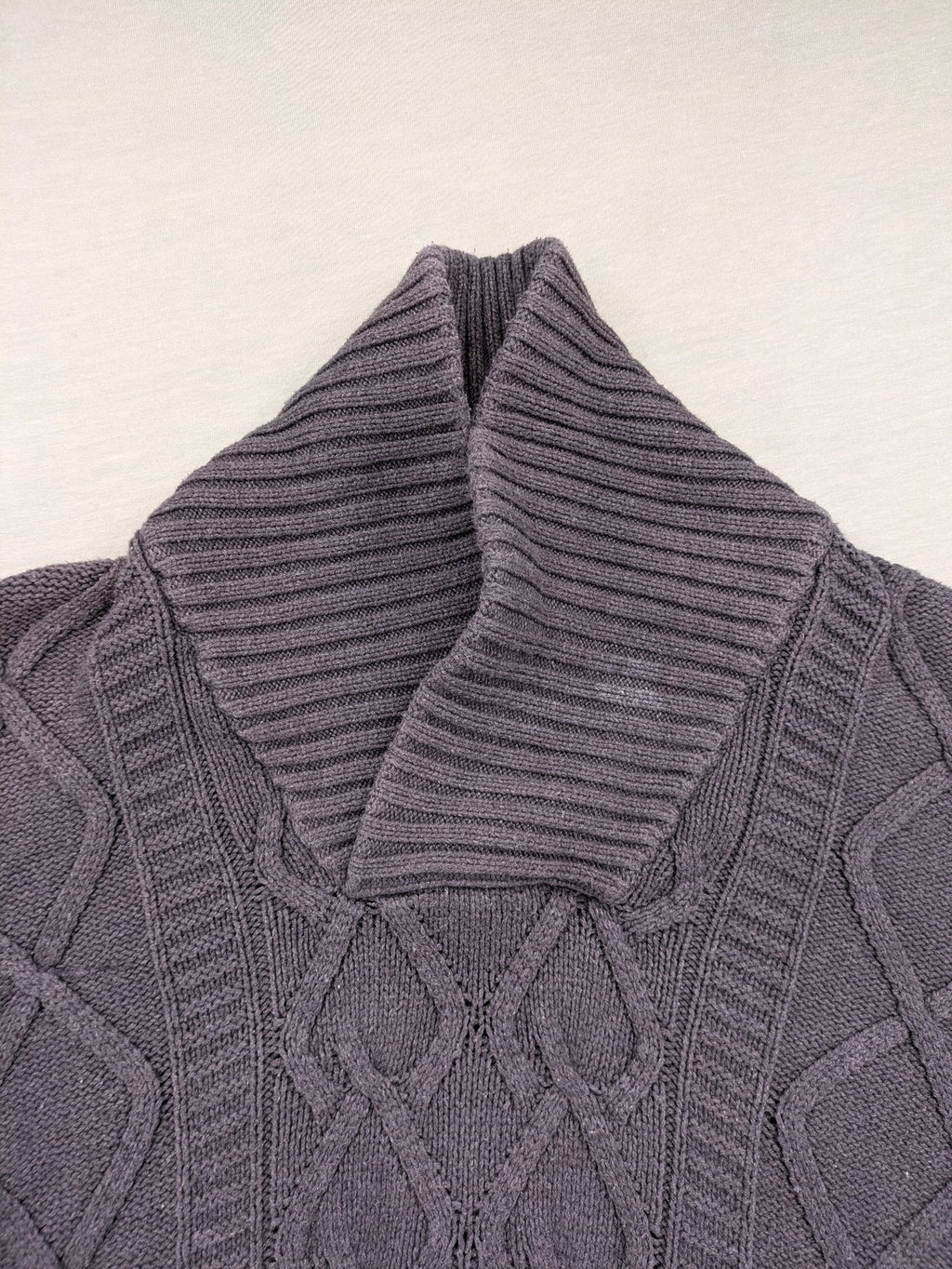 IZAC grey turtle neck jumper with cable knit pattern and used look finish.