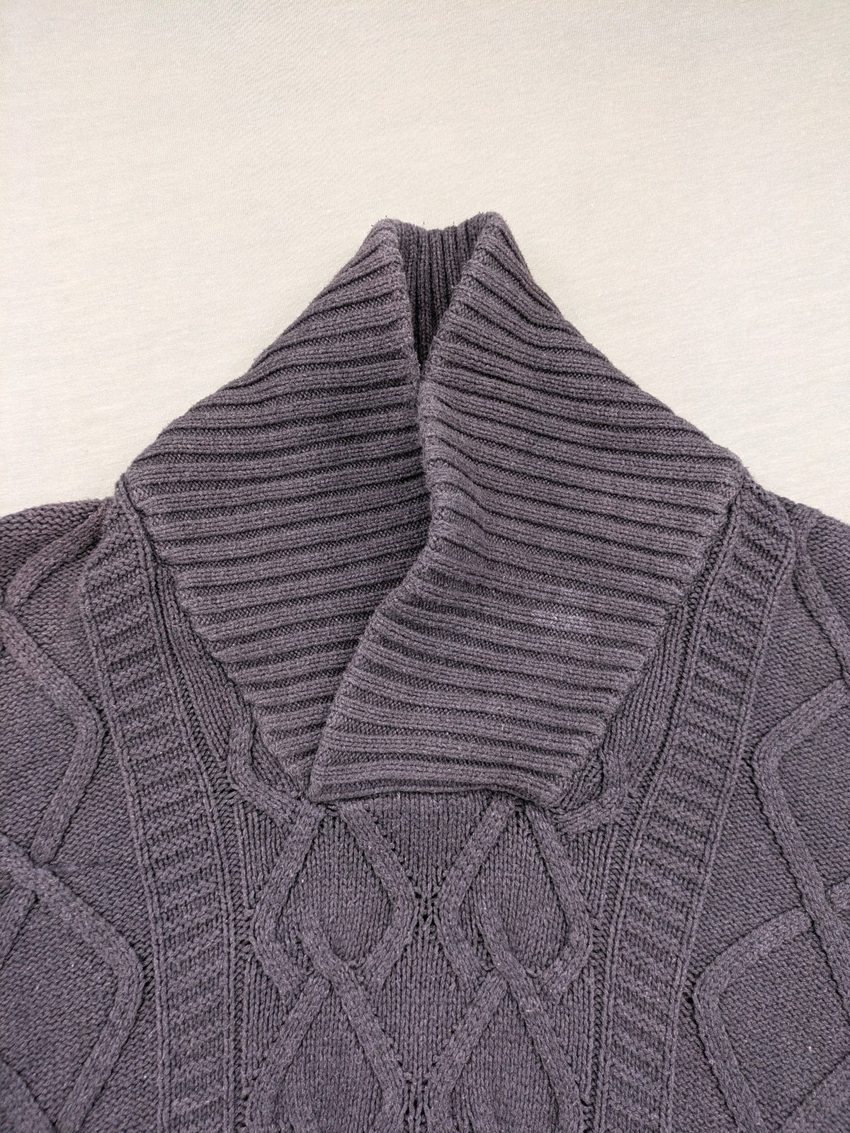 IZAC grey turtle neck jumper with cable knit pattern and used look finish.