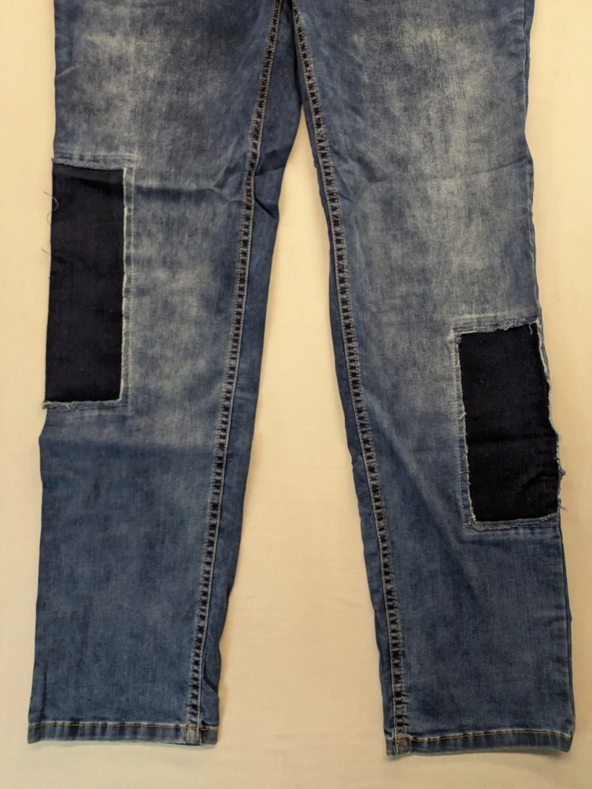 Cecil straight jeans blue patchwork design with classic button fly and stretch denim.