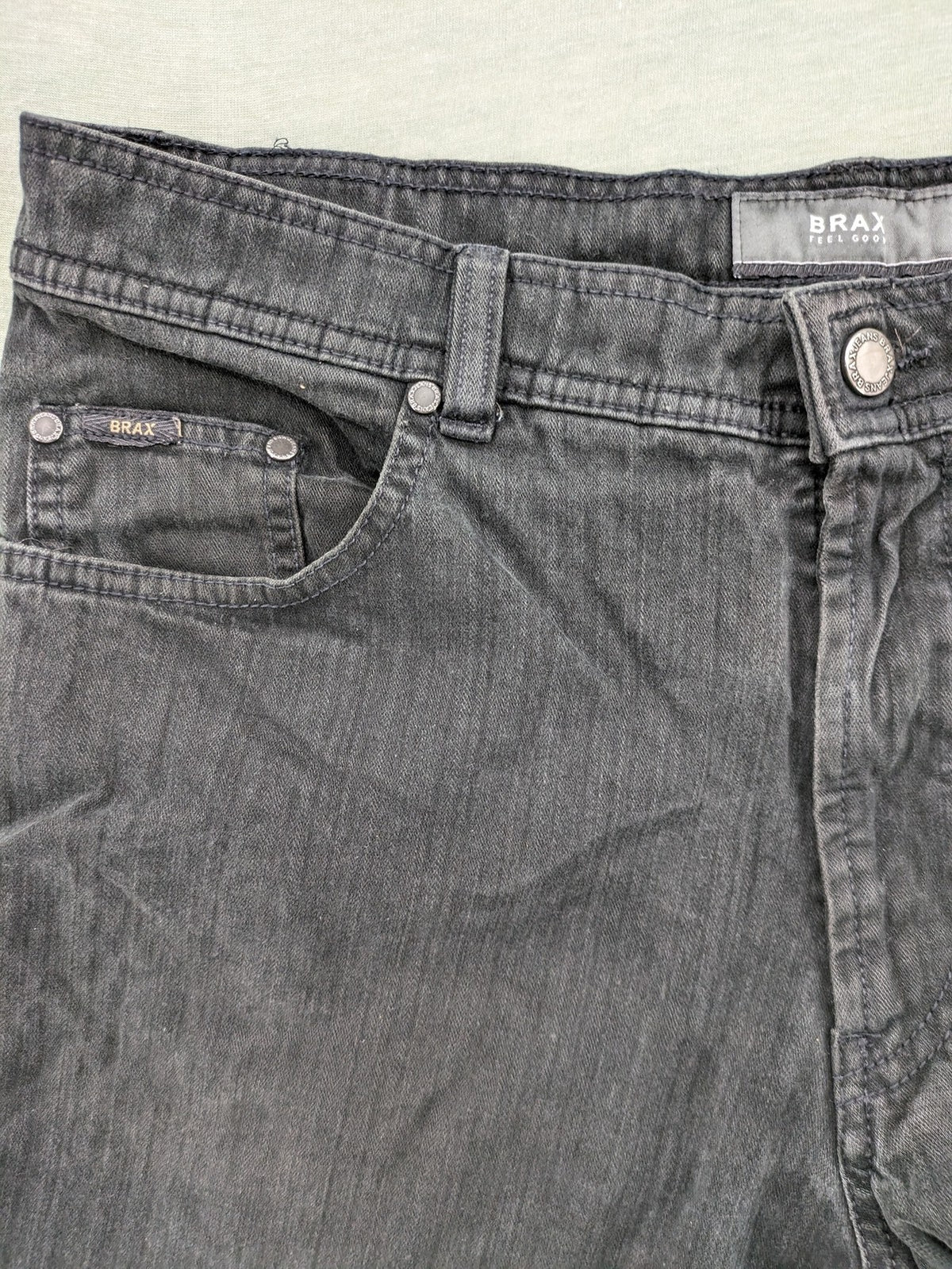 BRAX straight jeans black washed 5-pocket design with zipper and button closure
