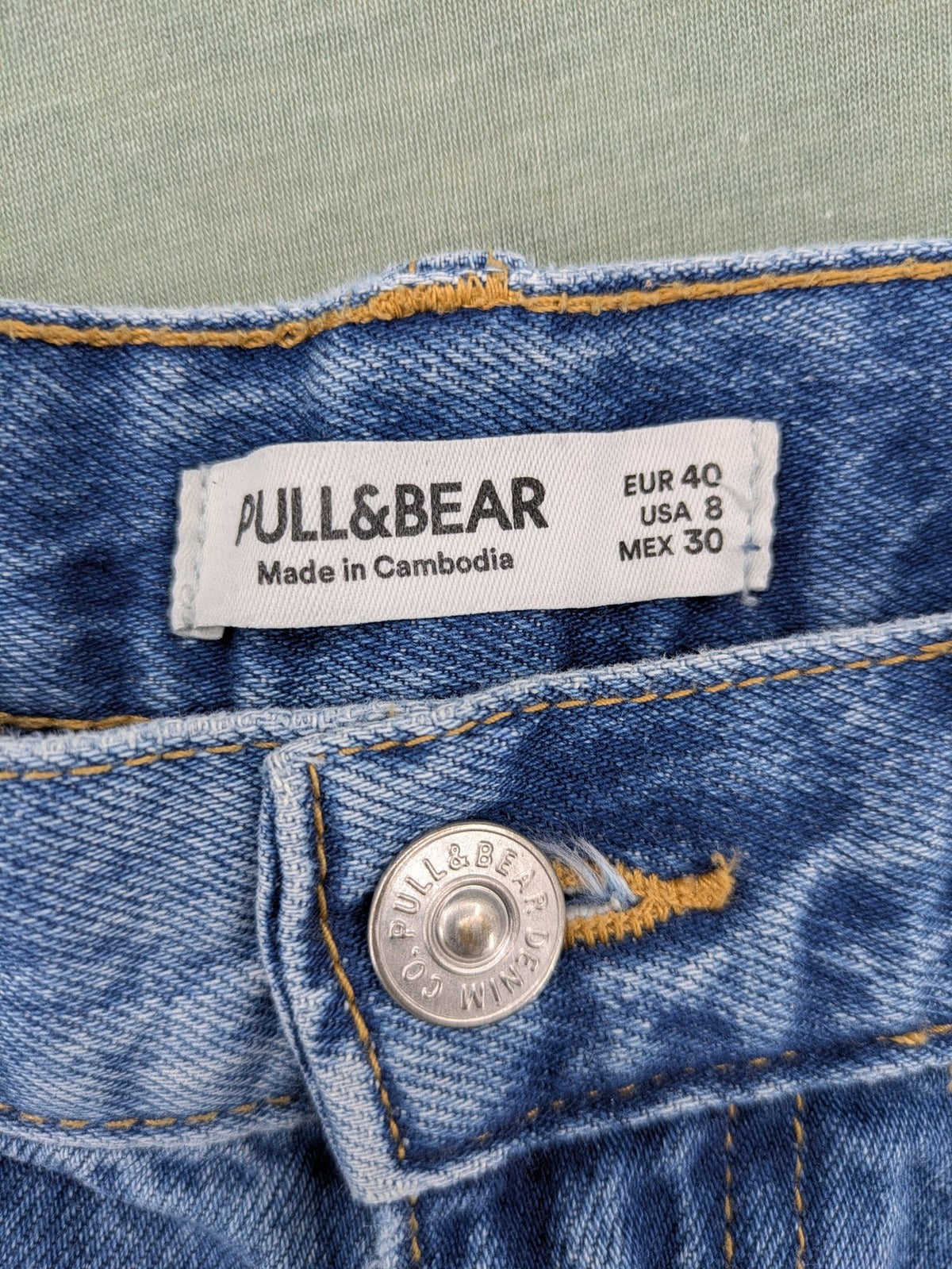 Pull&Bear blue mom jeans high waist distressed ripped design 100% cotton 5-pocket style