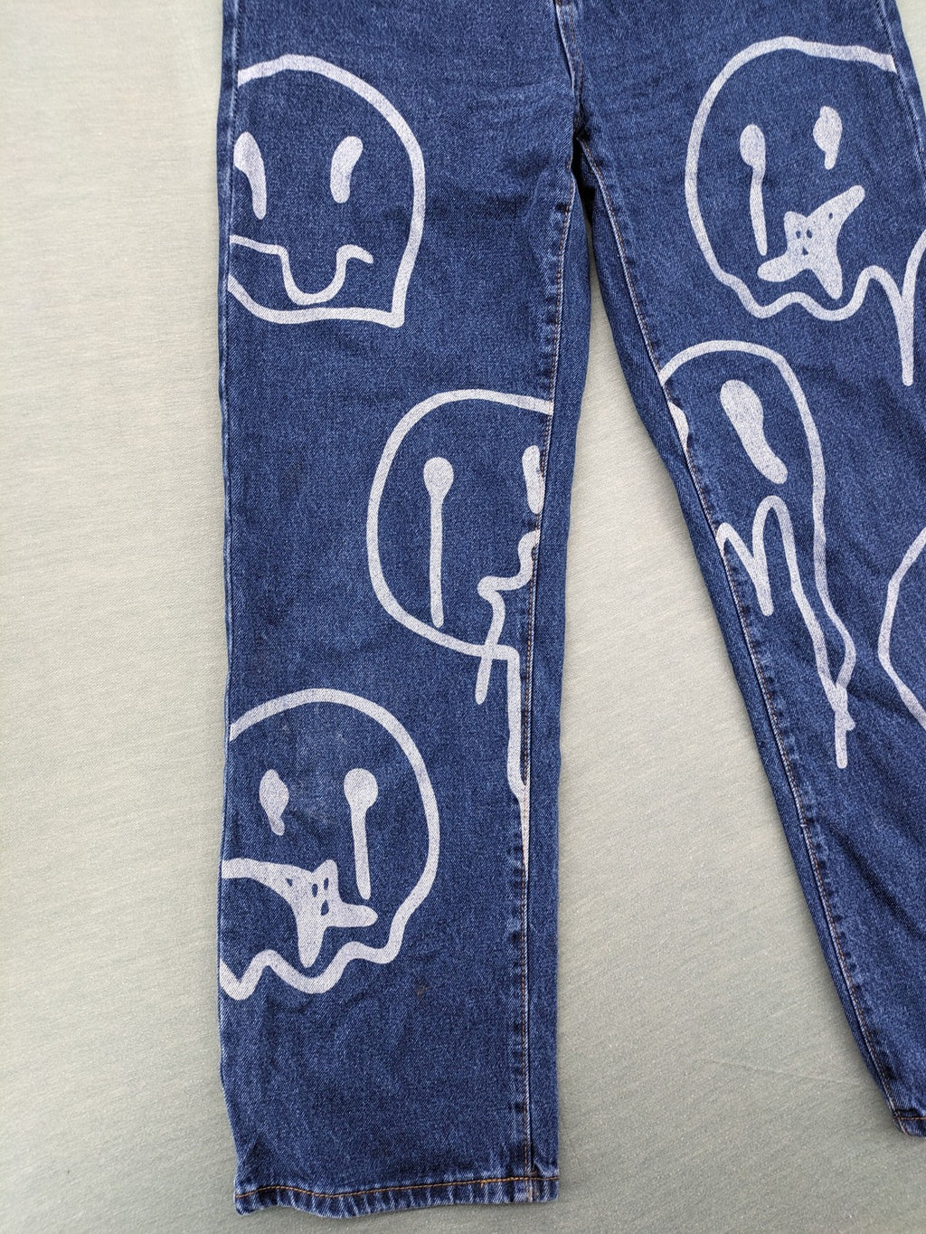 SHEIN blue wide-leg jeans high waist with white smiley face graphics and classic 5-pocket design.