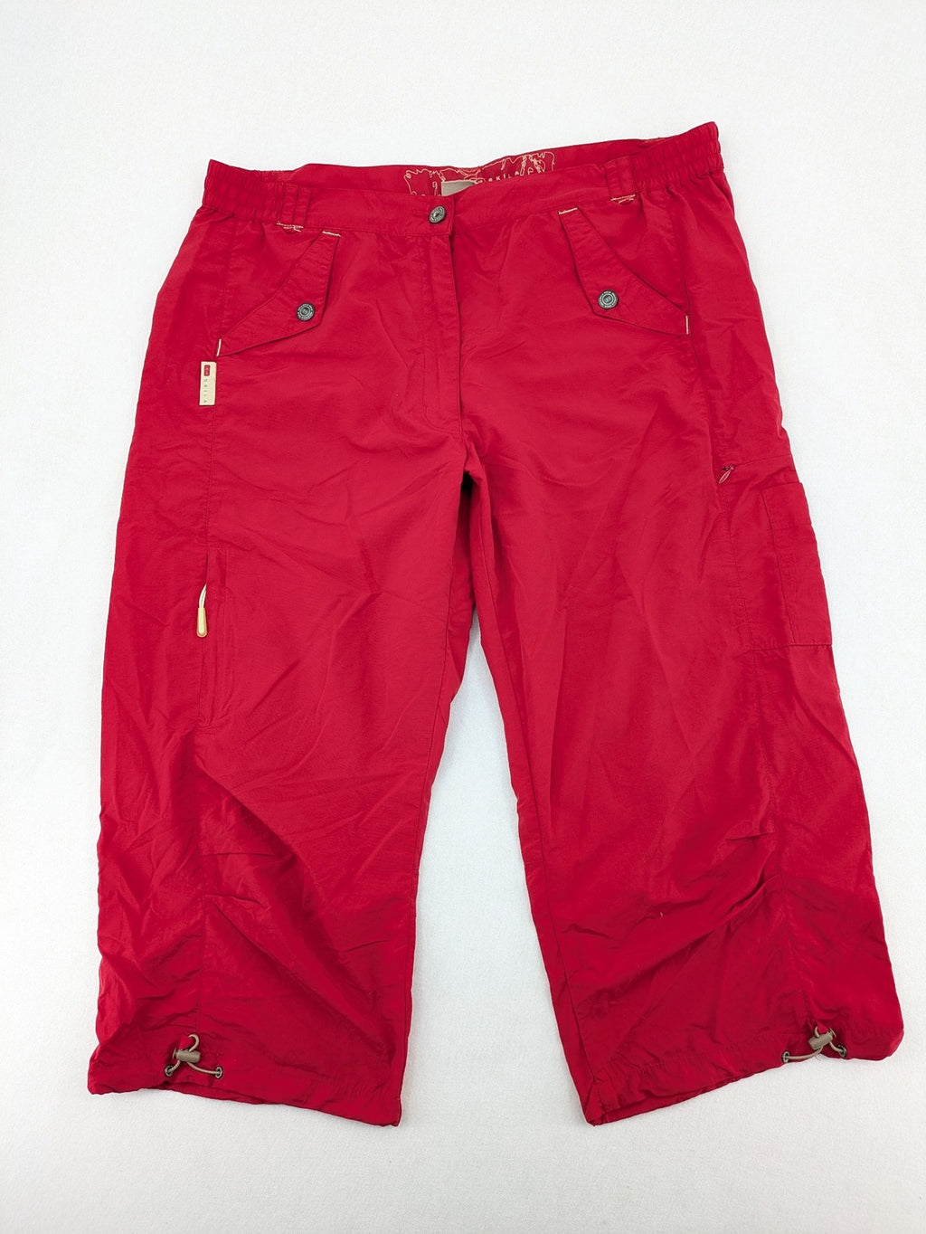 Skila red outdoor capri pants lightweight polyamide with adjustable drawstrings and pockets.