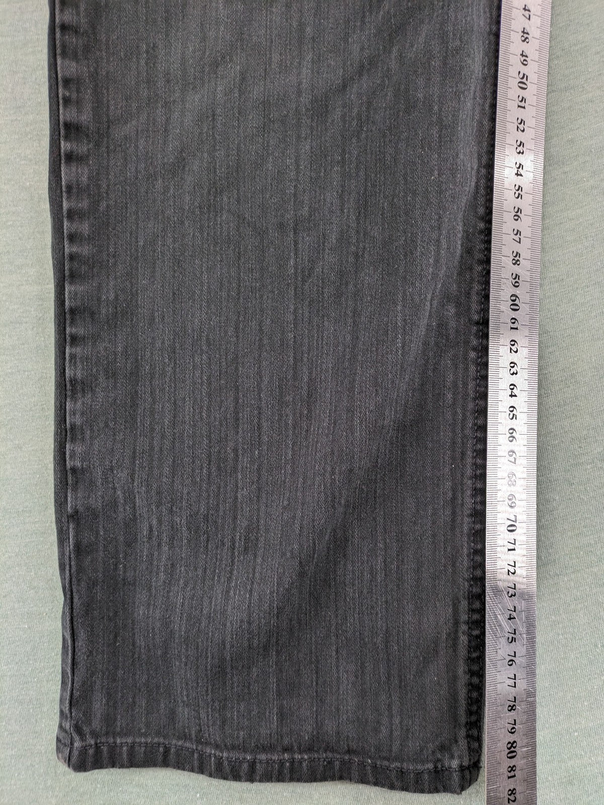 BRAX straight jeans black washed 5-pocket design with zipper and button closure